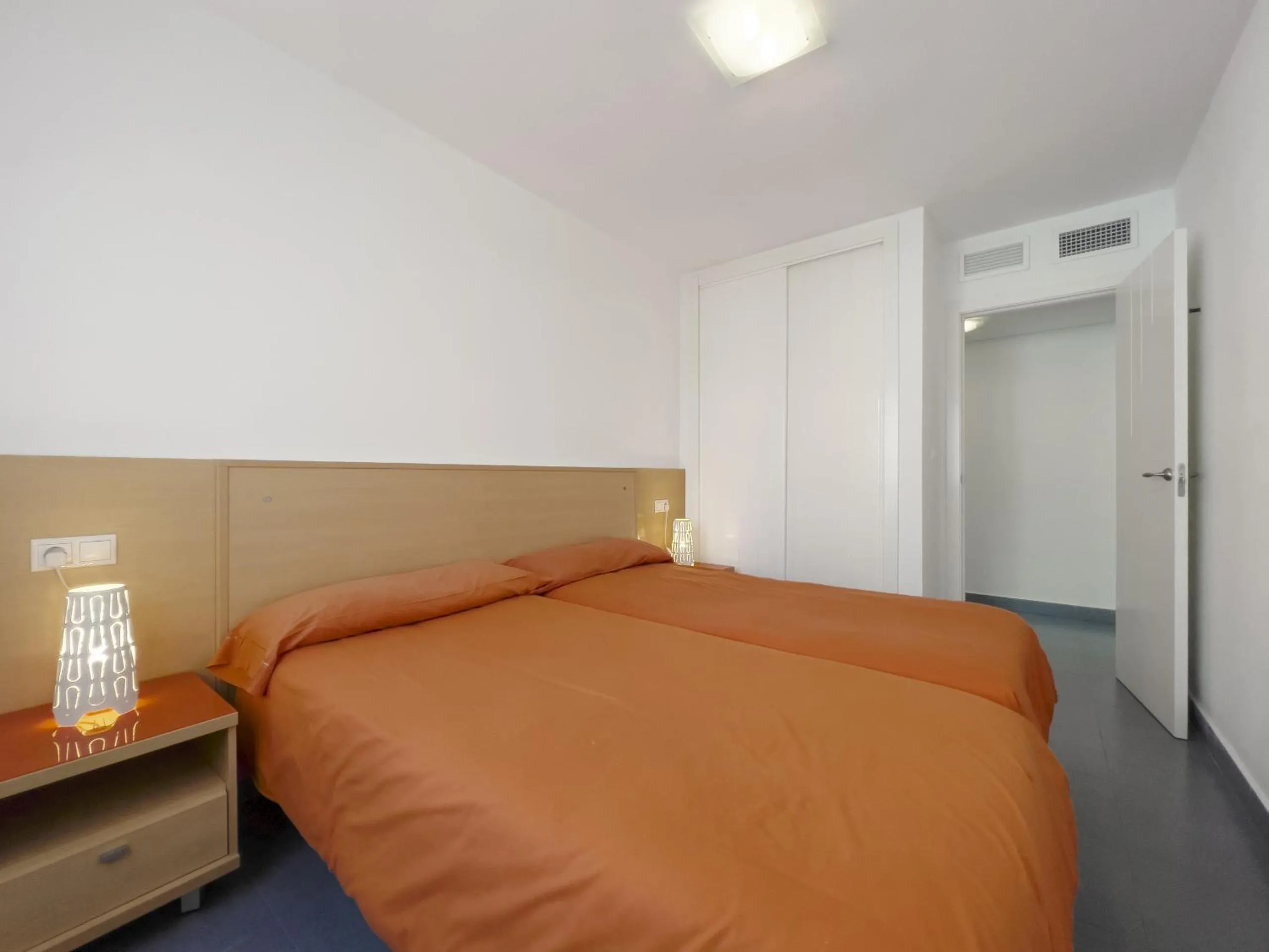 Bed in Apartamentos Hipocampos Calpe Rent Apart