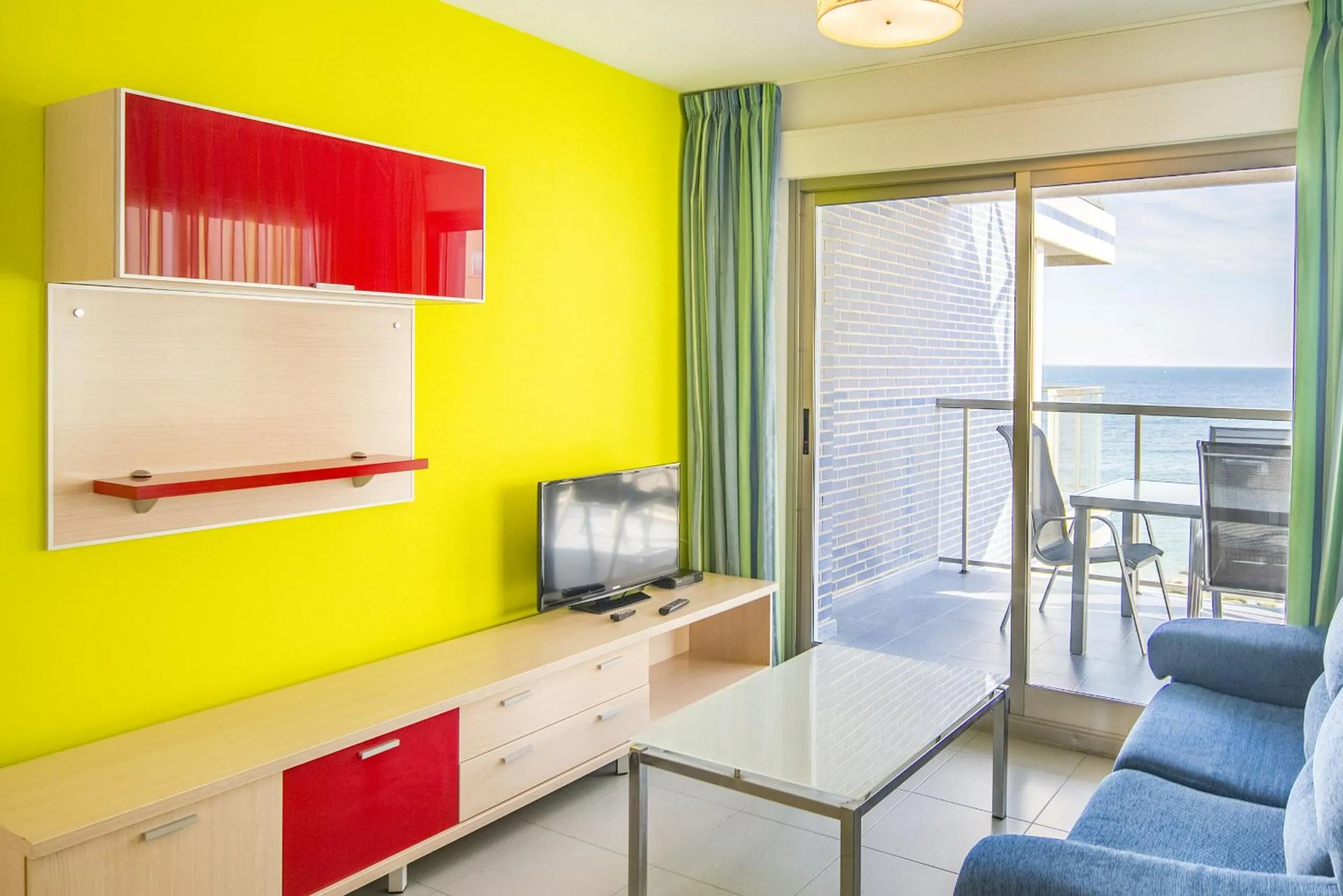 Communal lounge/ TV room in Apartamentos Hipocampos Calpe Rent Apart
