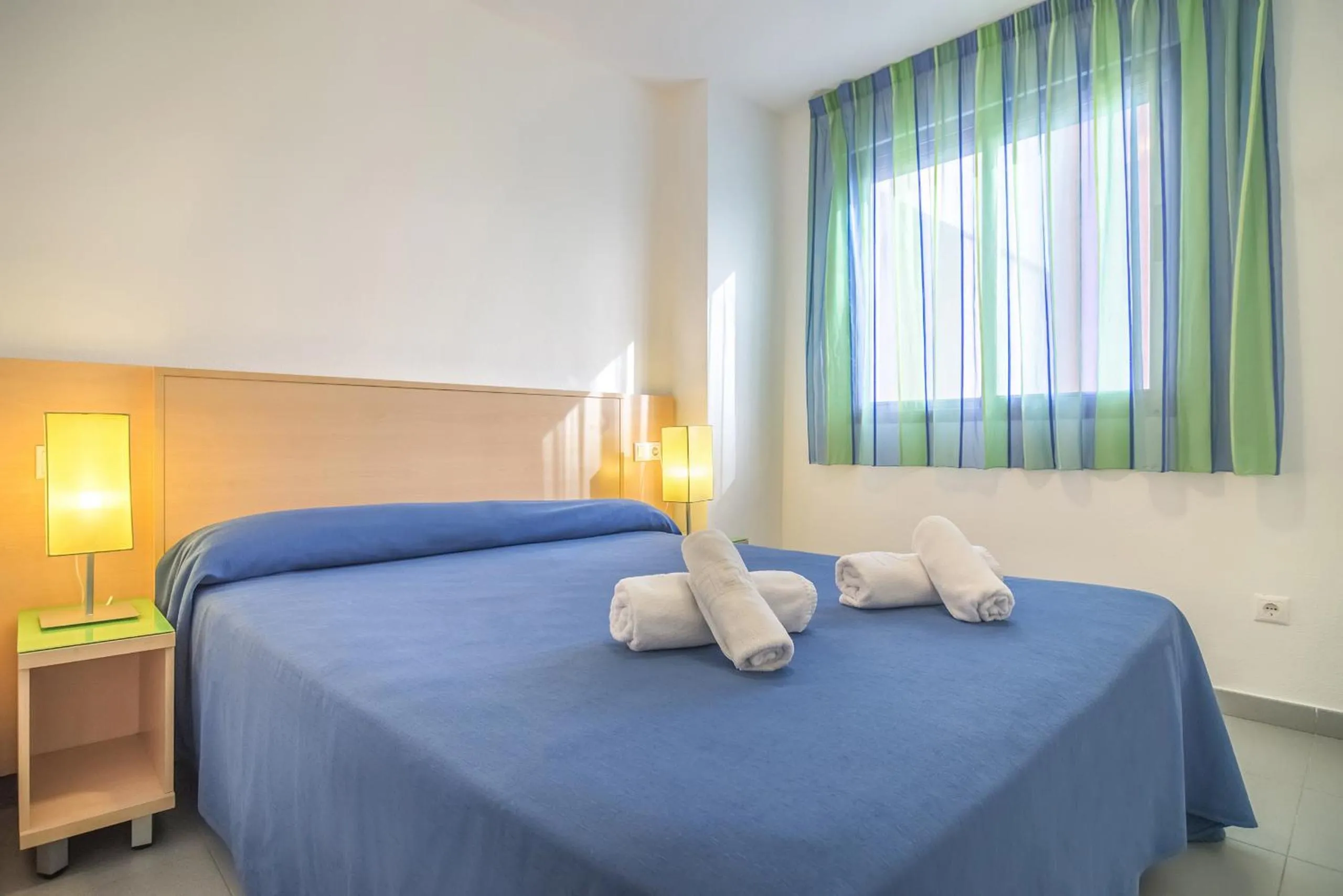 Bed in Apartamentos Hipocampos Calpe Rent Apart