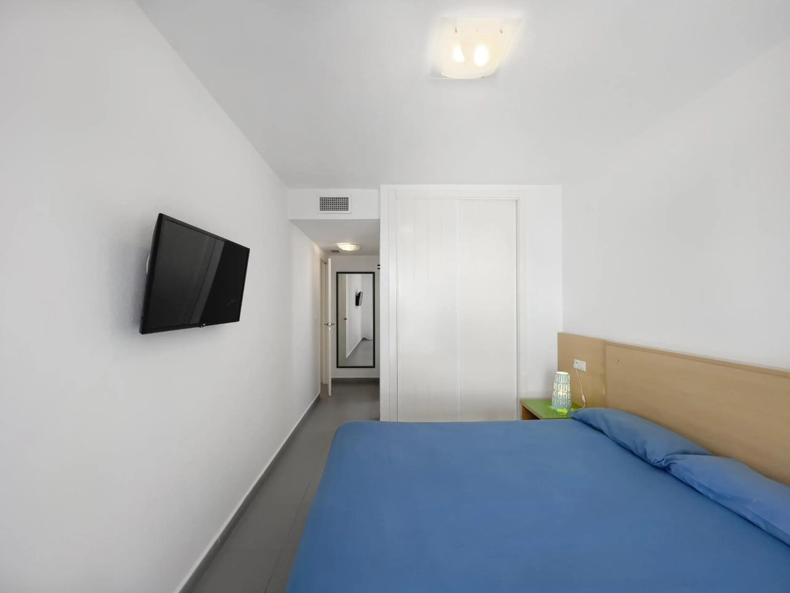 Bed in Apartamentos Hipocampos Calpe Rent Apart