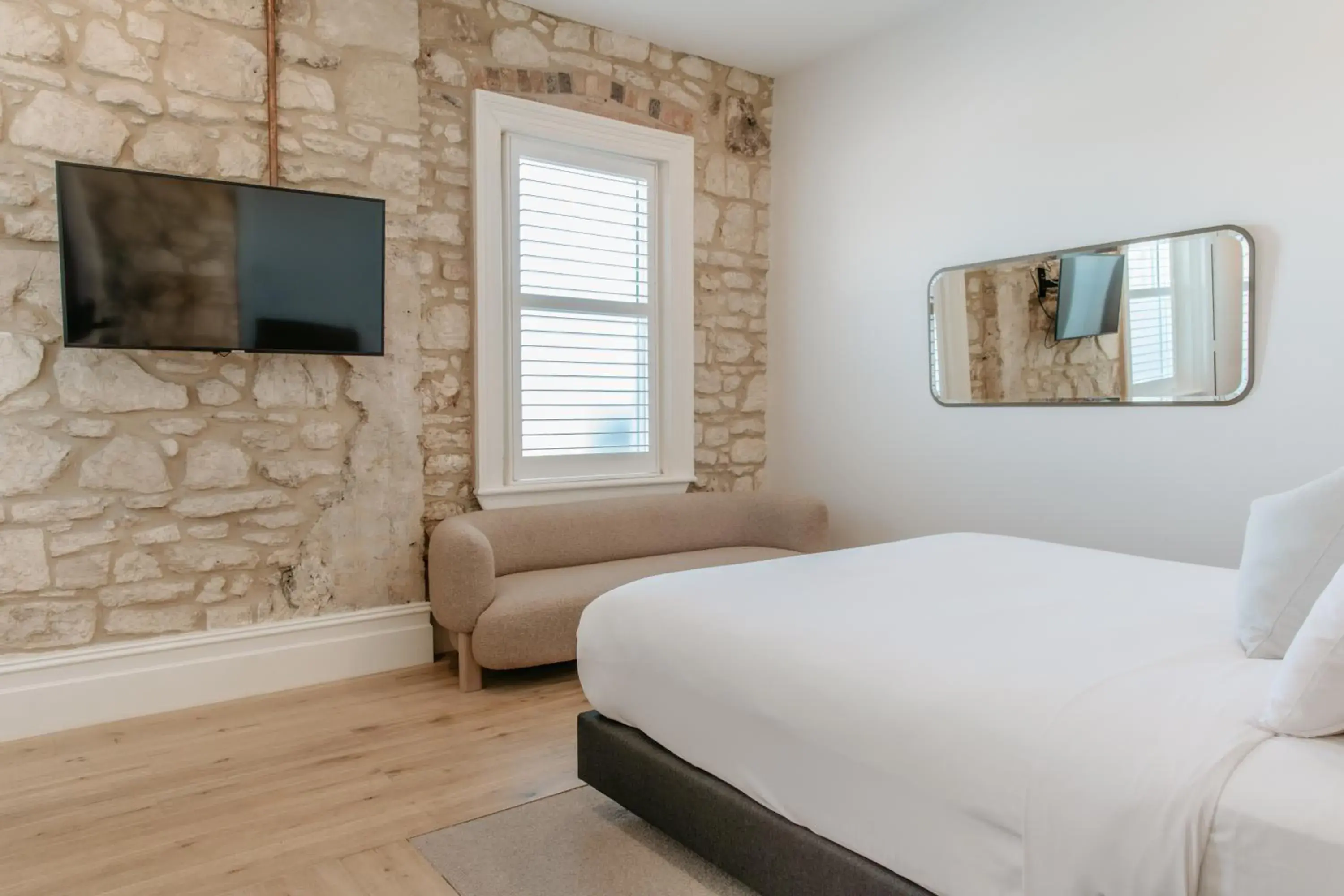 Standard King Room in Hotel Sorrento Standard King Room in Hotel Sorrento