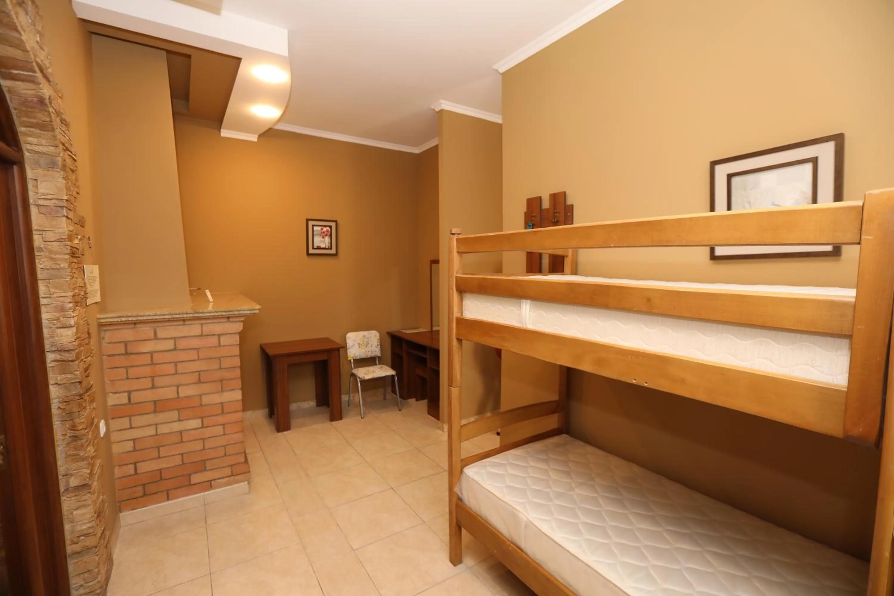 Photo of the whole room, Bed in Popock Baghramyan