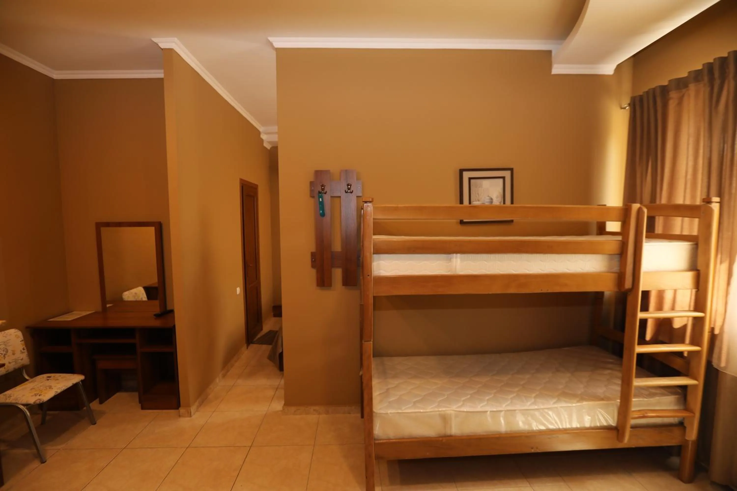 Photo of the whole room, Bed in Popock Baghramyan