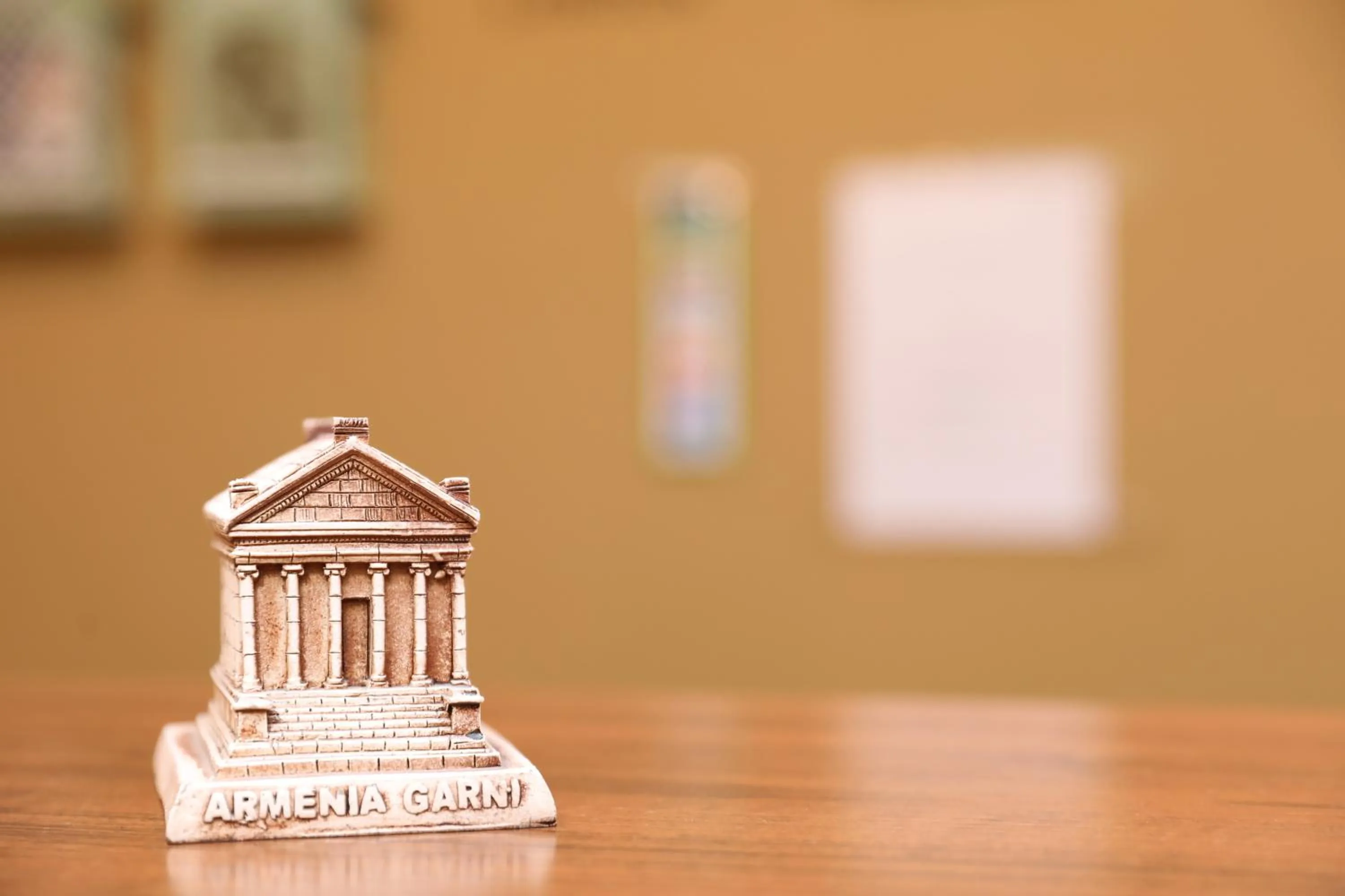 Decorative detail in Popock Baghramyan