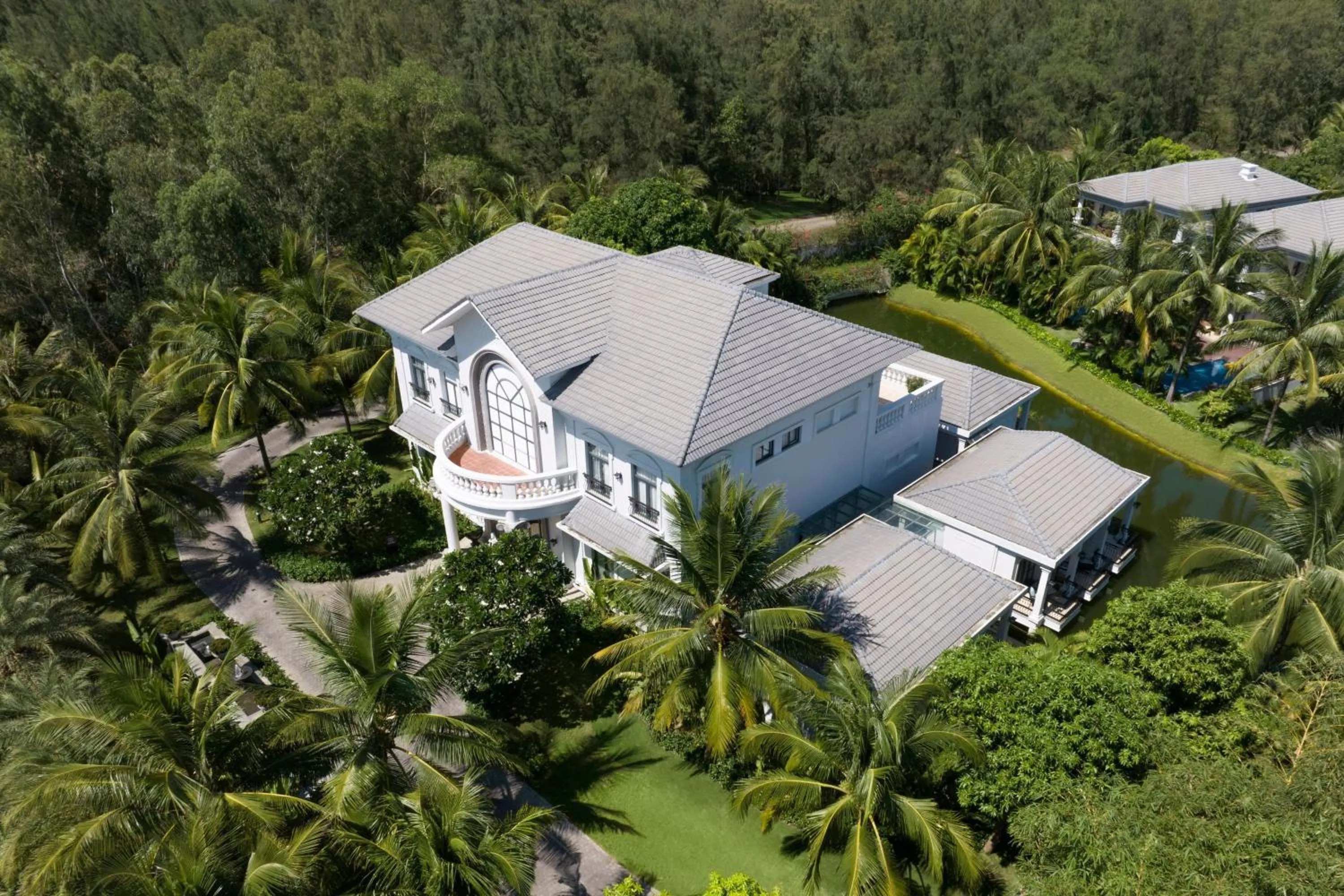 Property building in Danang Marriott Resort & Spa, Non Nuoc Beach Villas