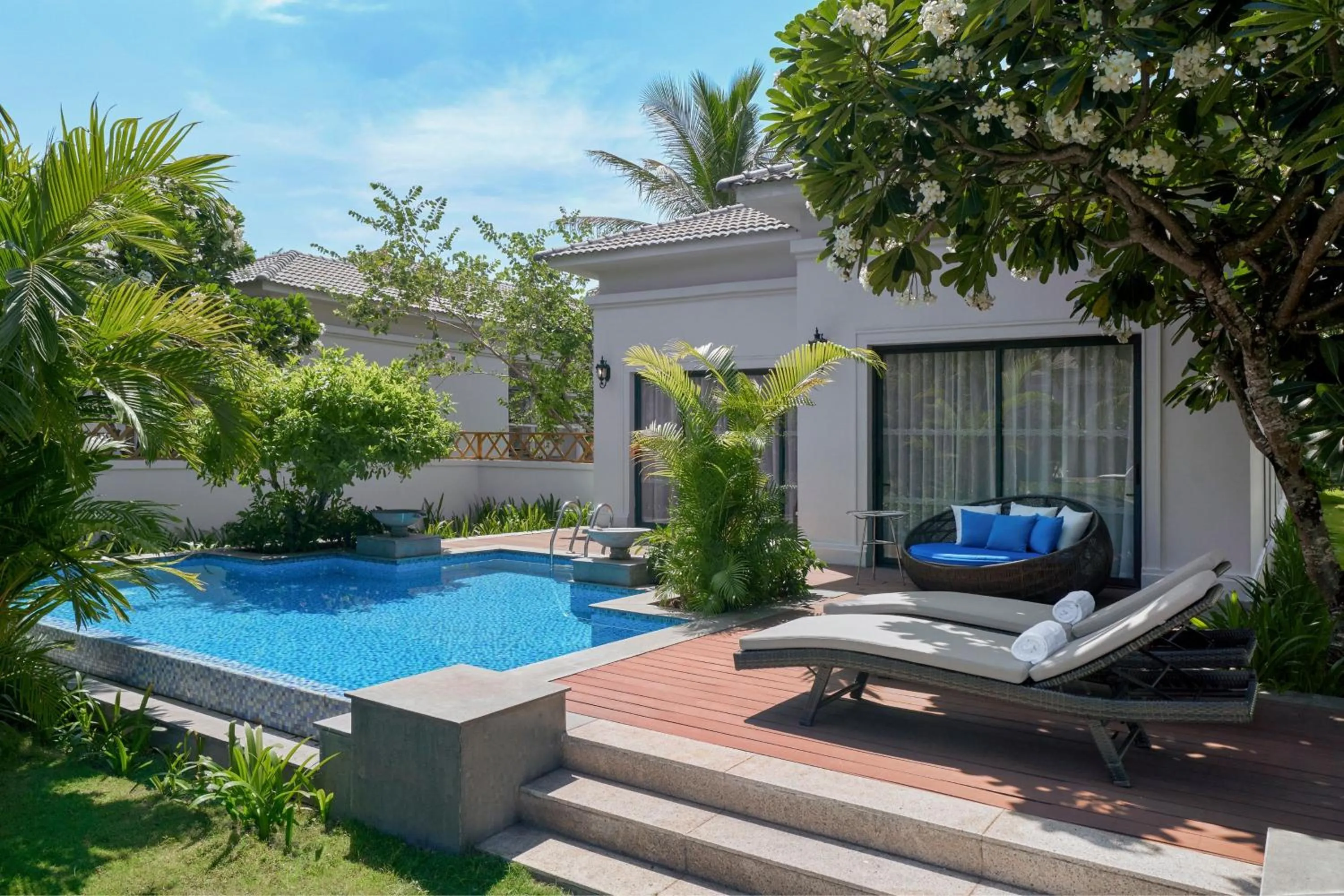 Swimming pool in Danang Marriott Resort & Spa, Non Nuoc Beach Villas