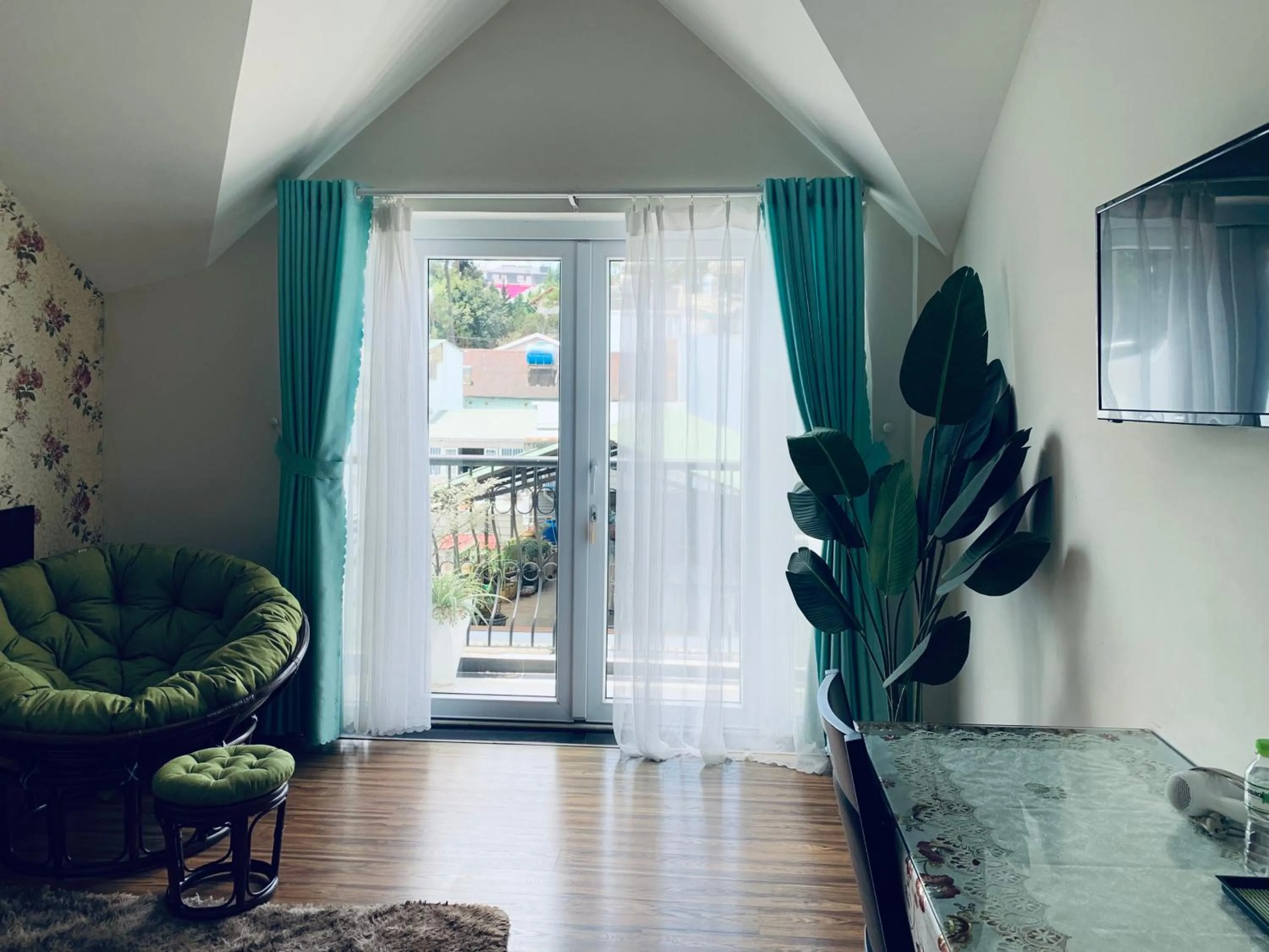 TV and multimedia in Dalat Eco Hotel