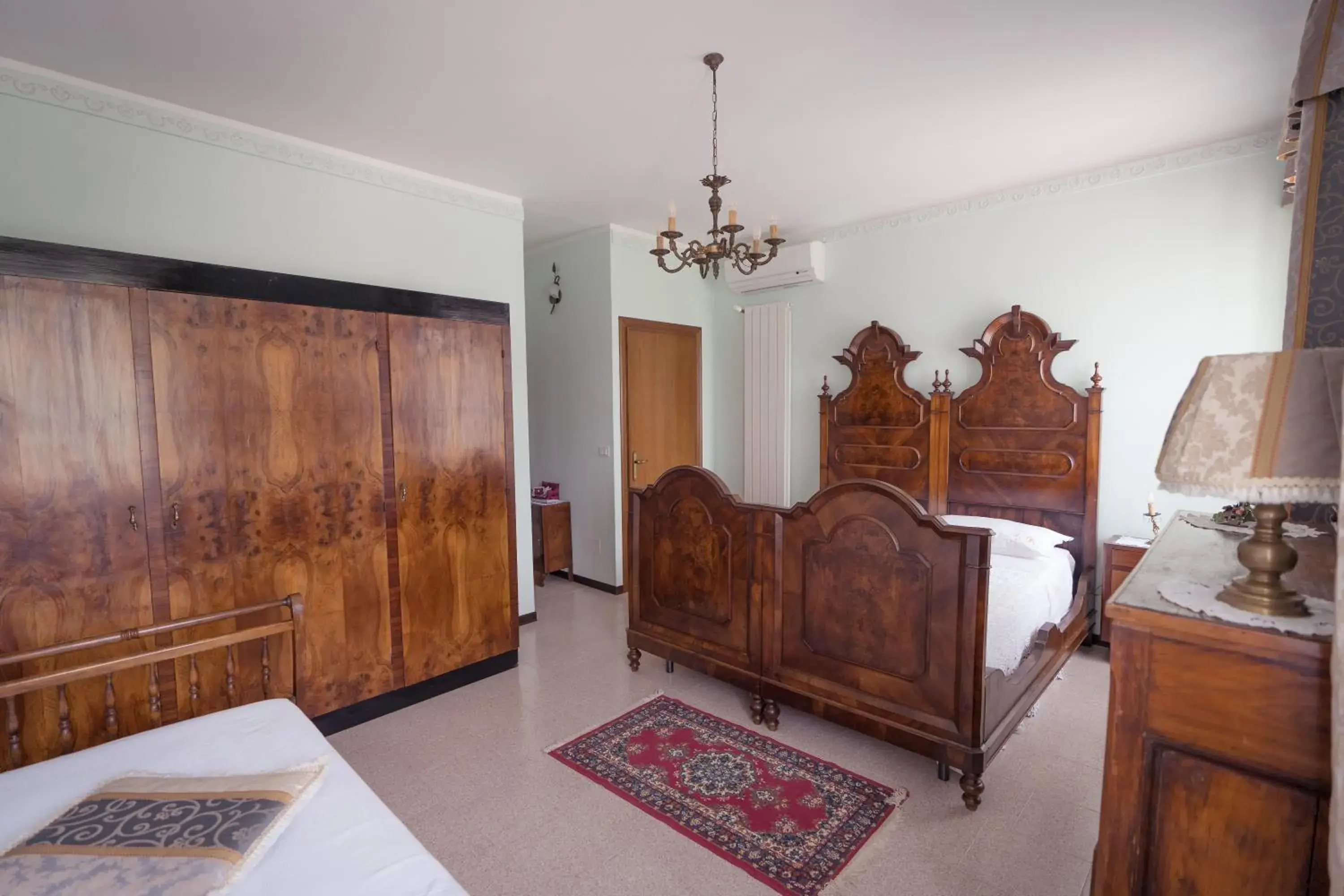 Triple Room - single occupancy in AgriB&B Corte Burchio Triple Room - single occupancy in AgriB&B Corte Burchio