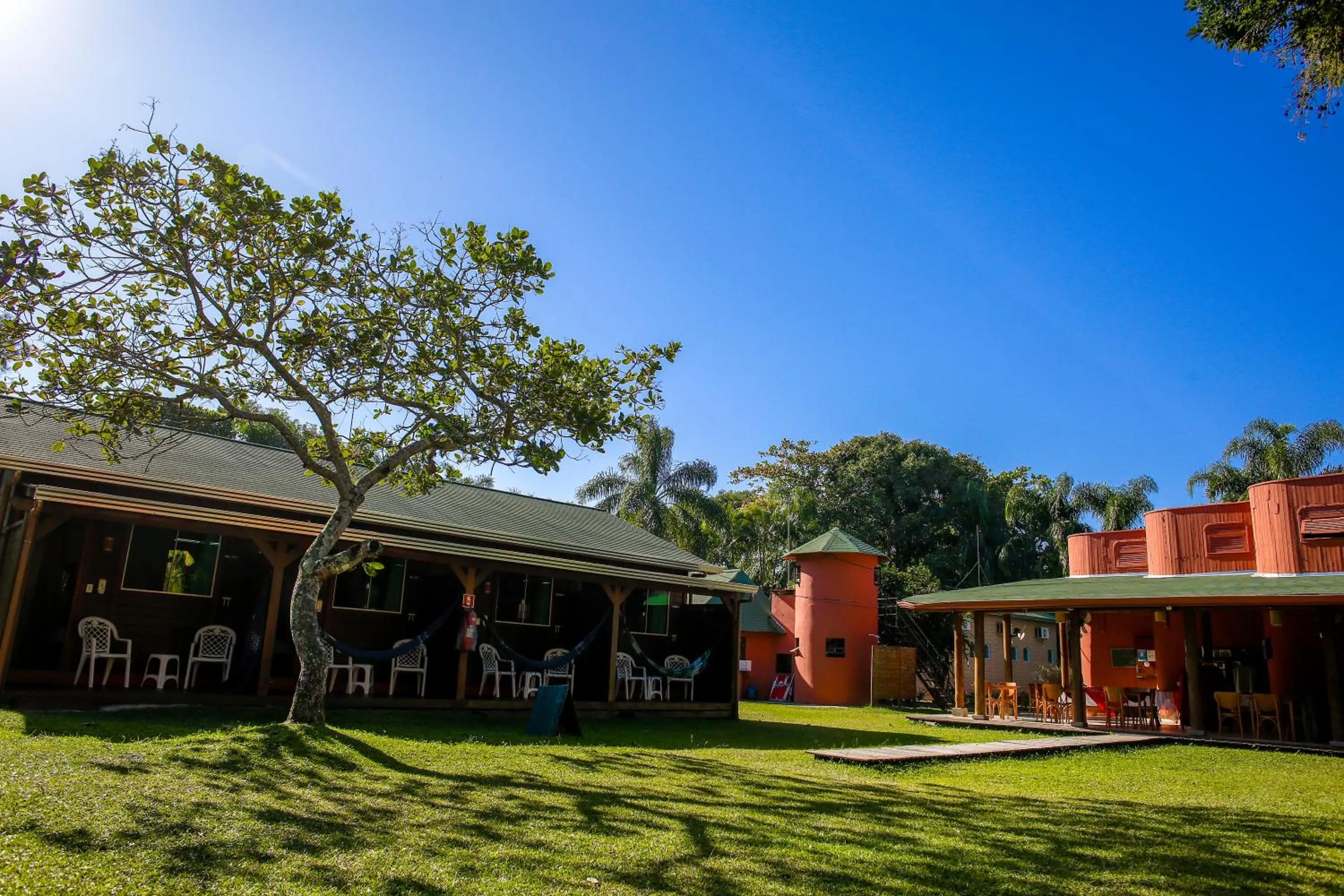 Property building in Pousada Plancton