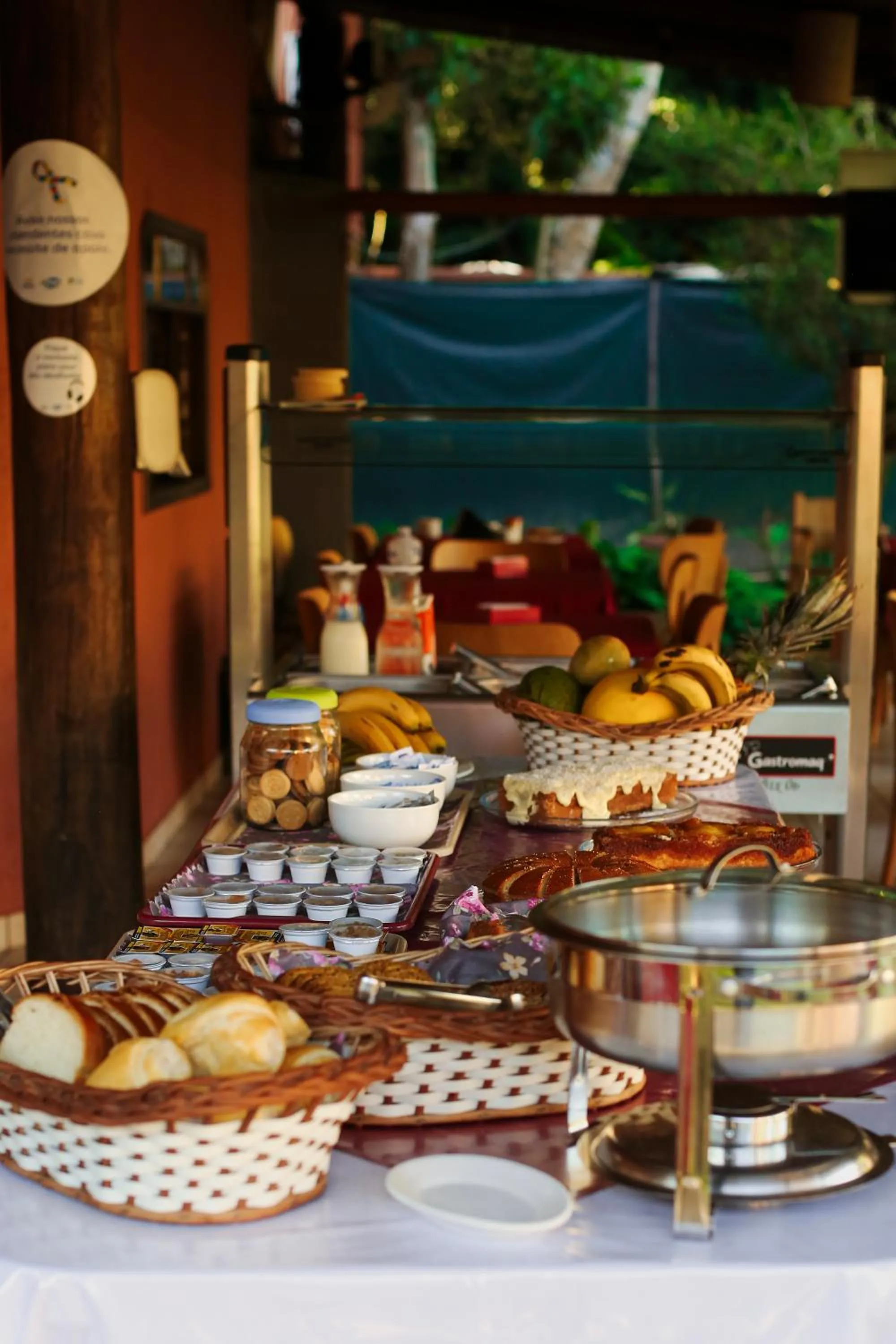 Food and drinks in Pousada Plancton