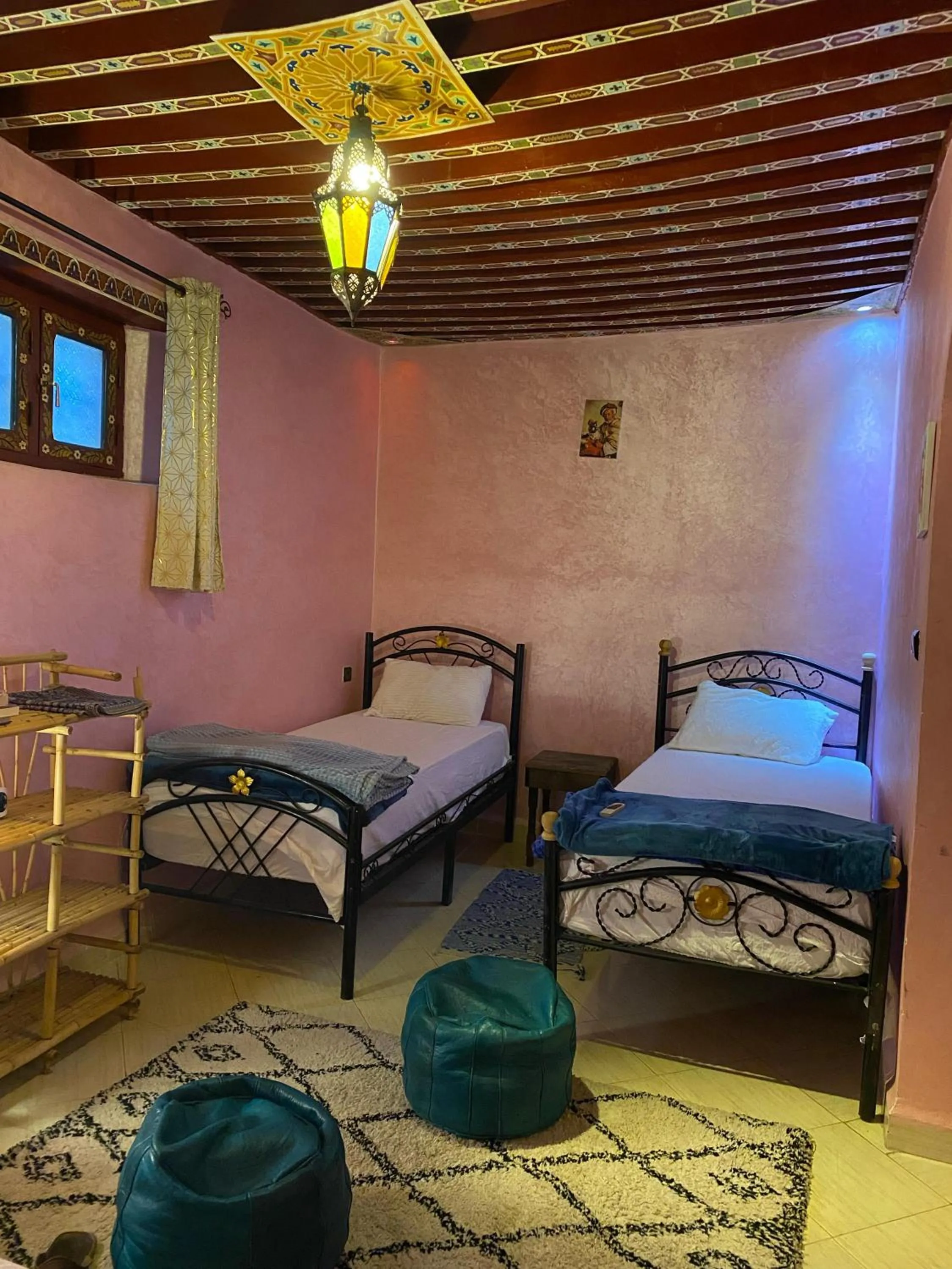 Bed in la Kasbah salam