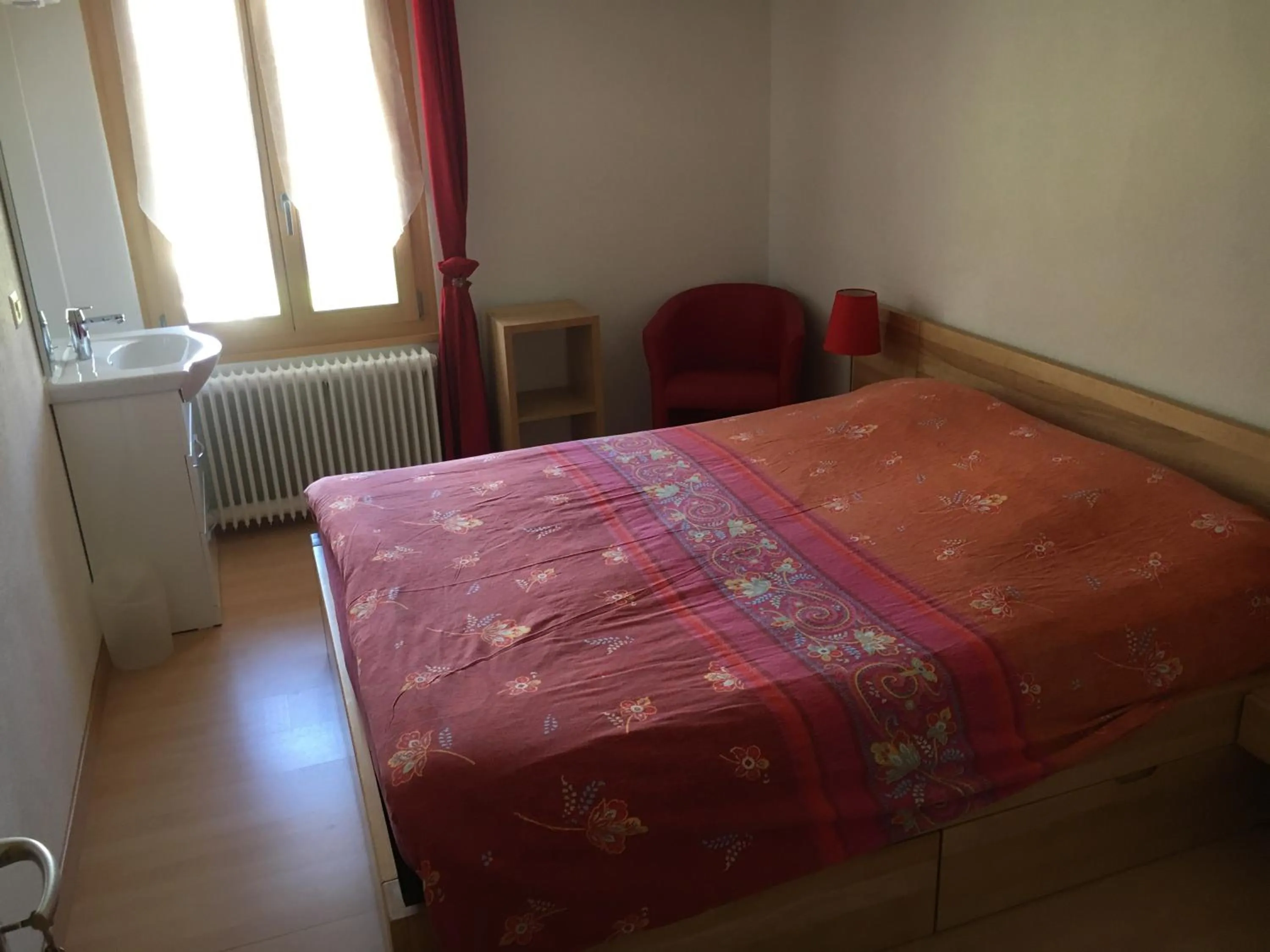 Bed in Hôtel du Gd-St-Bernard