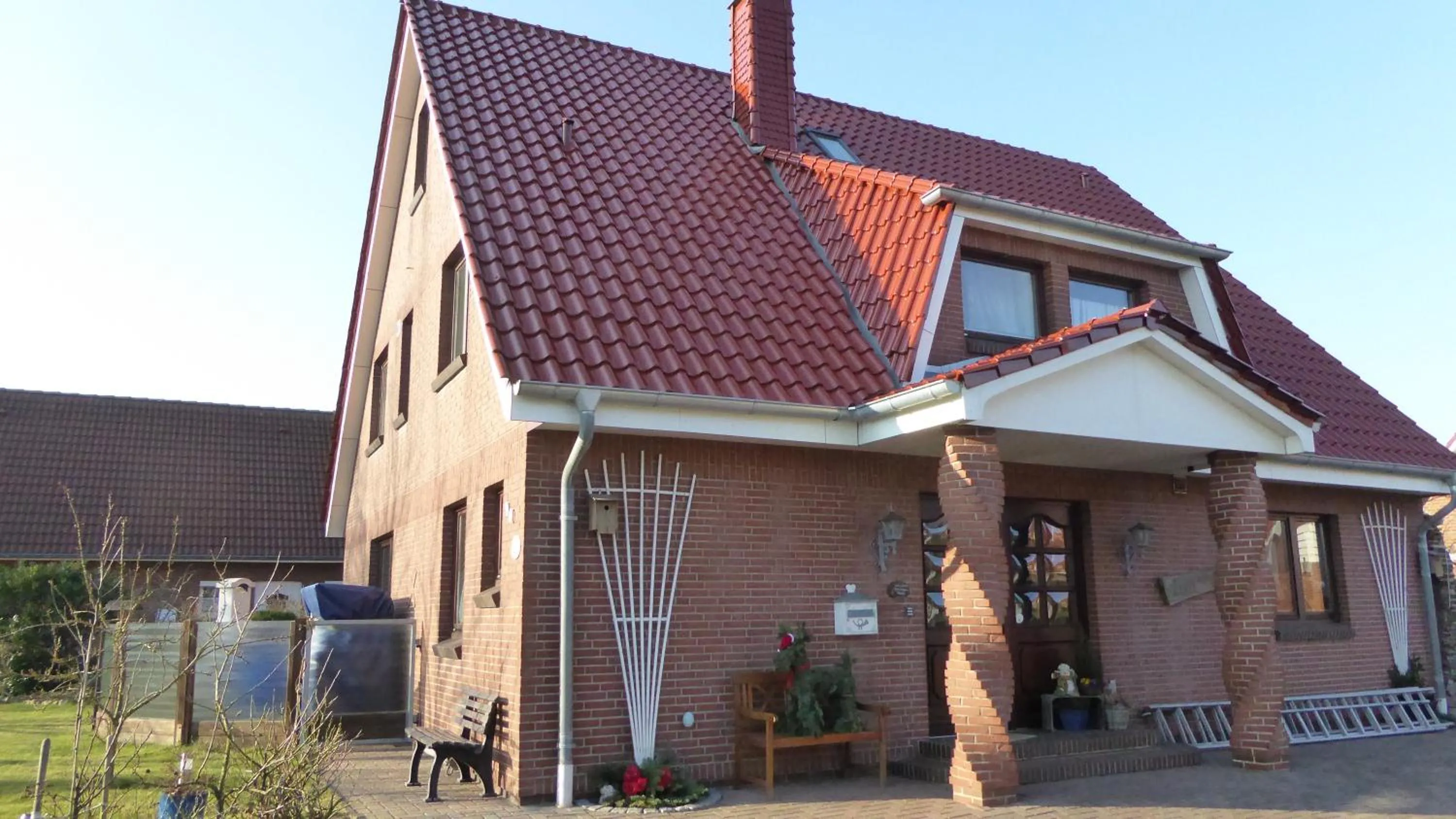Facade/entrance in Haus Kathrin
