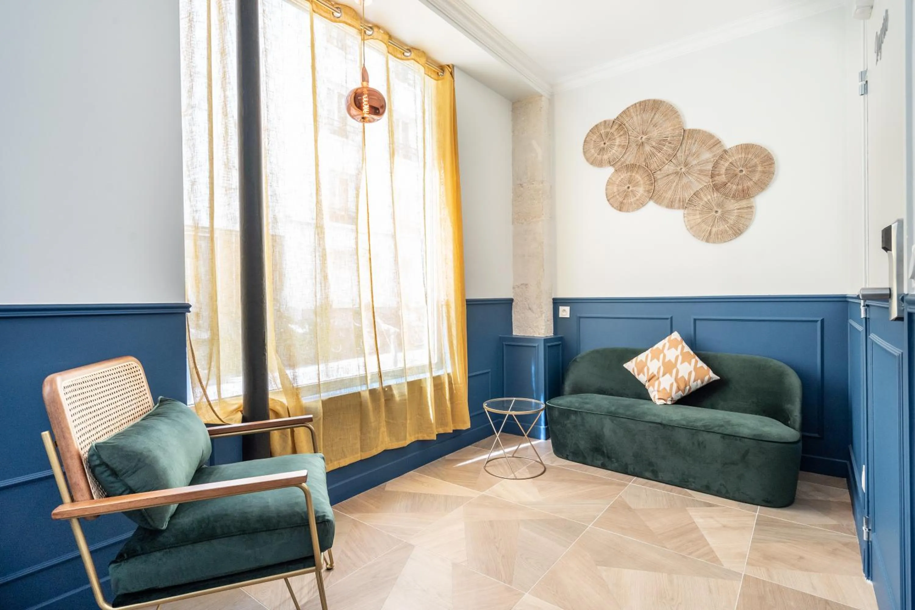 Living room in District Nation