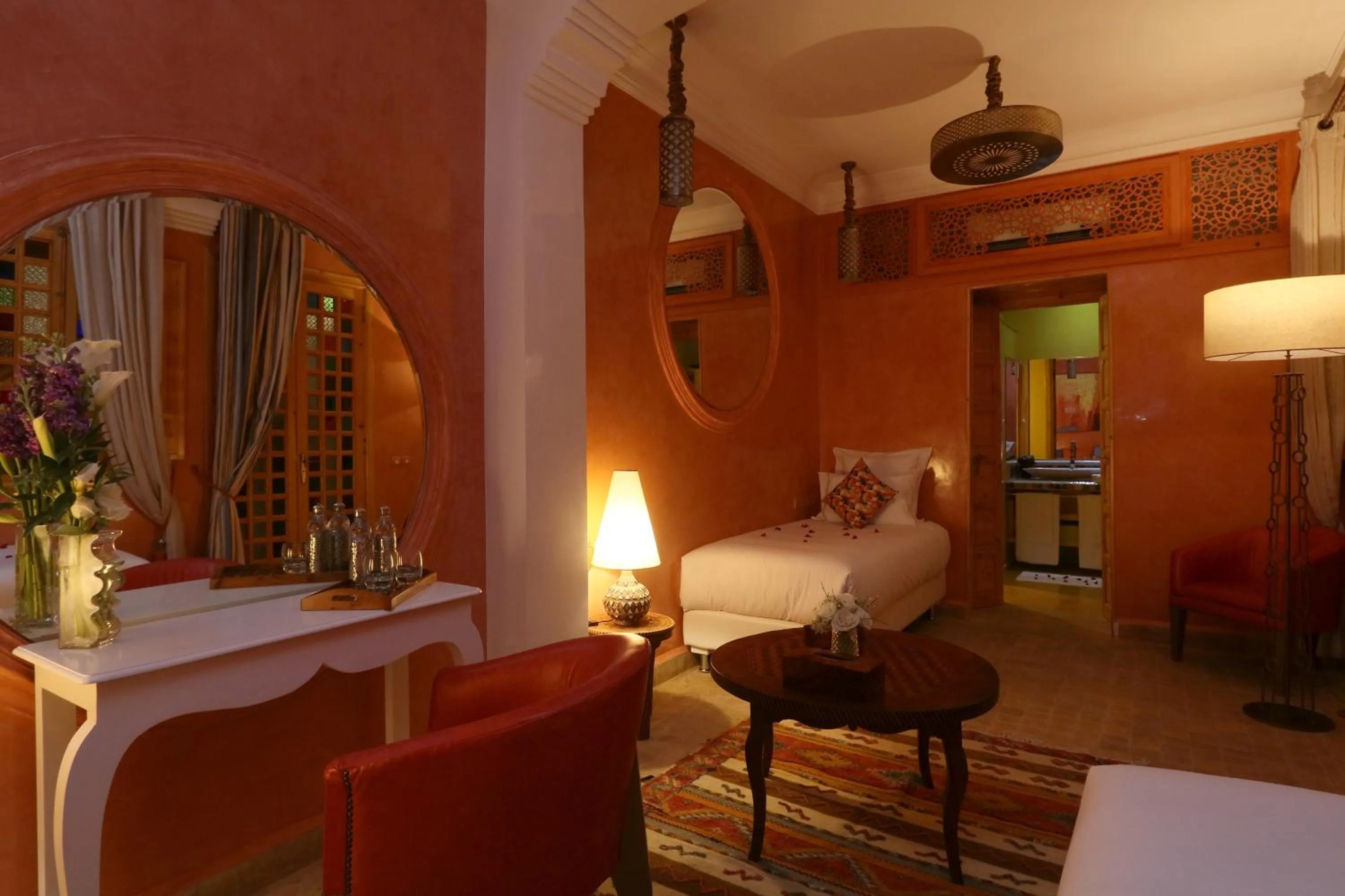 Photo of the whole room in Riad Andallaspa