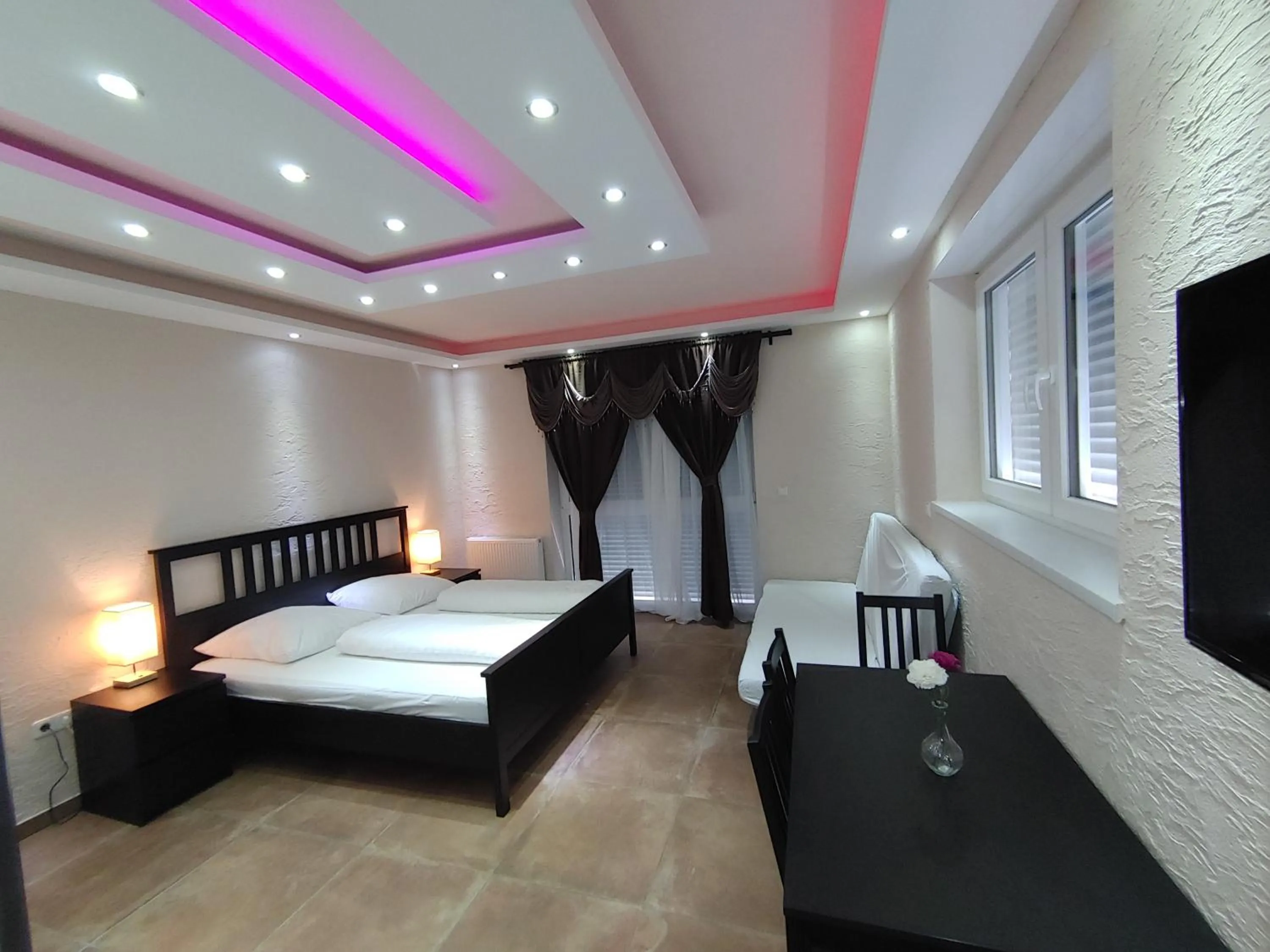 Bed in Hotel Babylon am Europa-Park