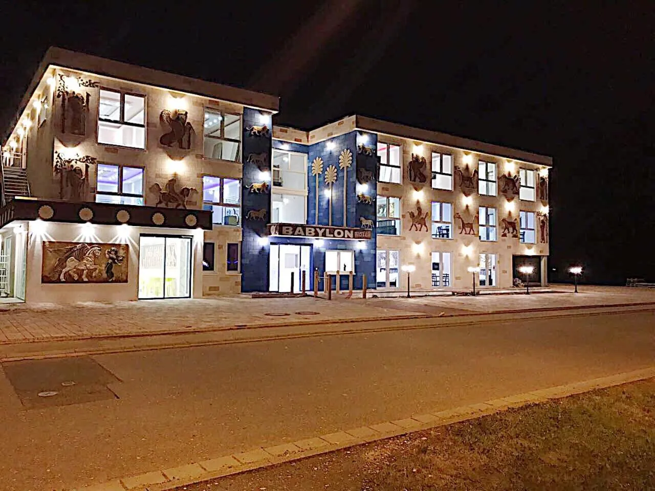 Property building in Hotel Babylon am Europa-Park