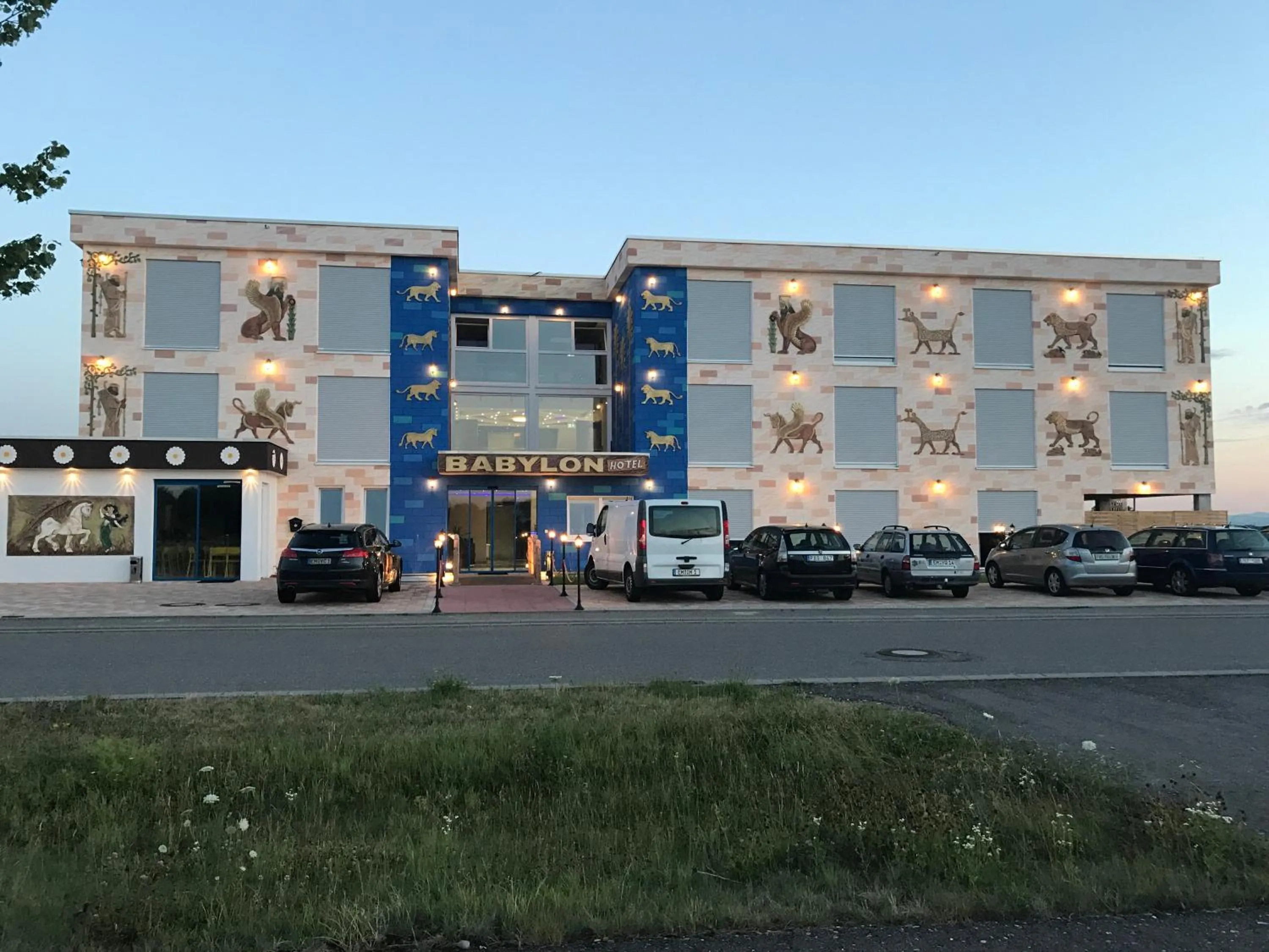Facade/entrance in Hotel Babylon am Europa-Park