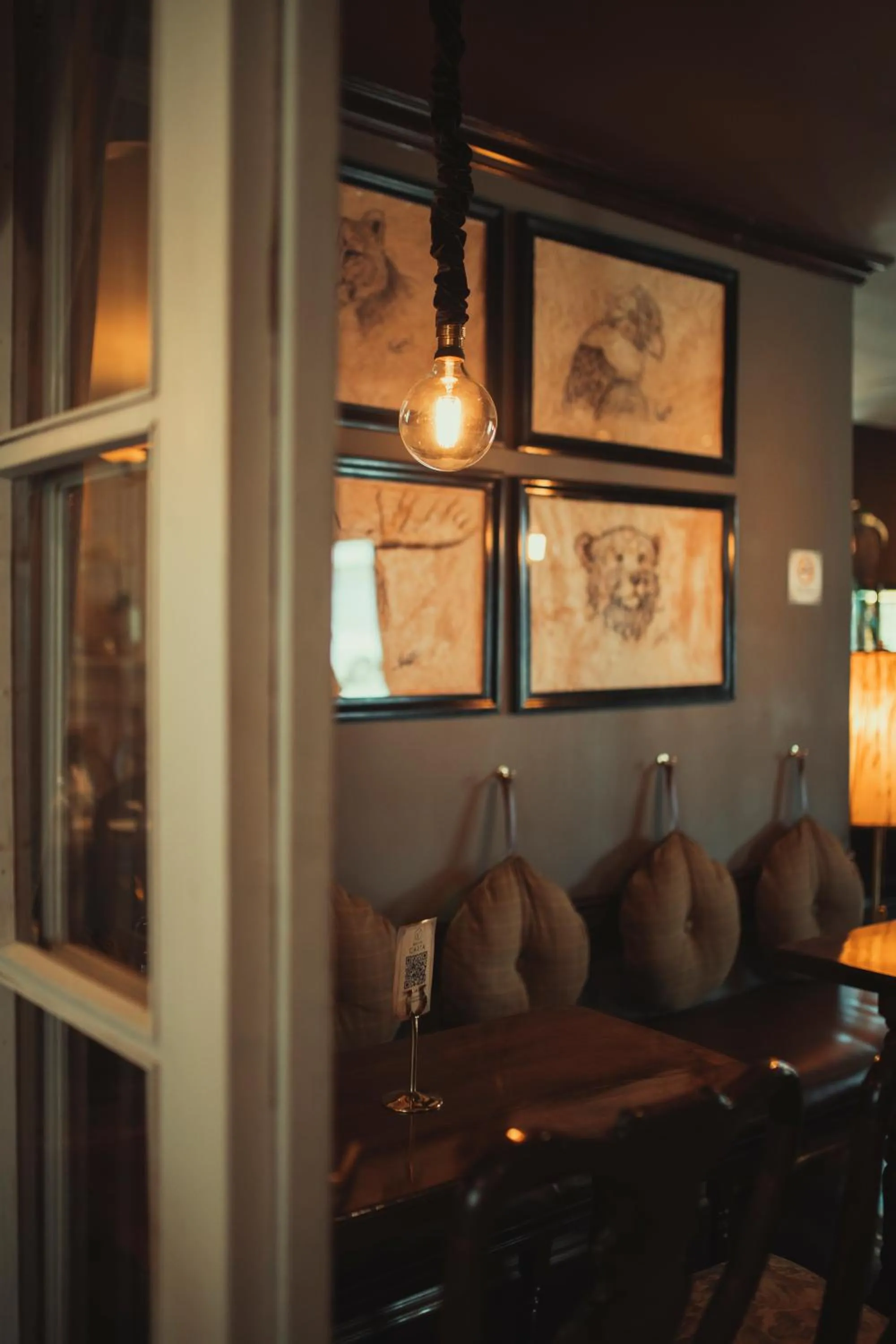 Restaurant/places to eat in Vinnhaus