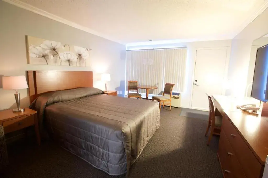 Standard Queen Room in Hôtel Motel Le Voyageur Standard Queen Room in Hôtel Motel Le Voyageur