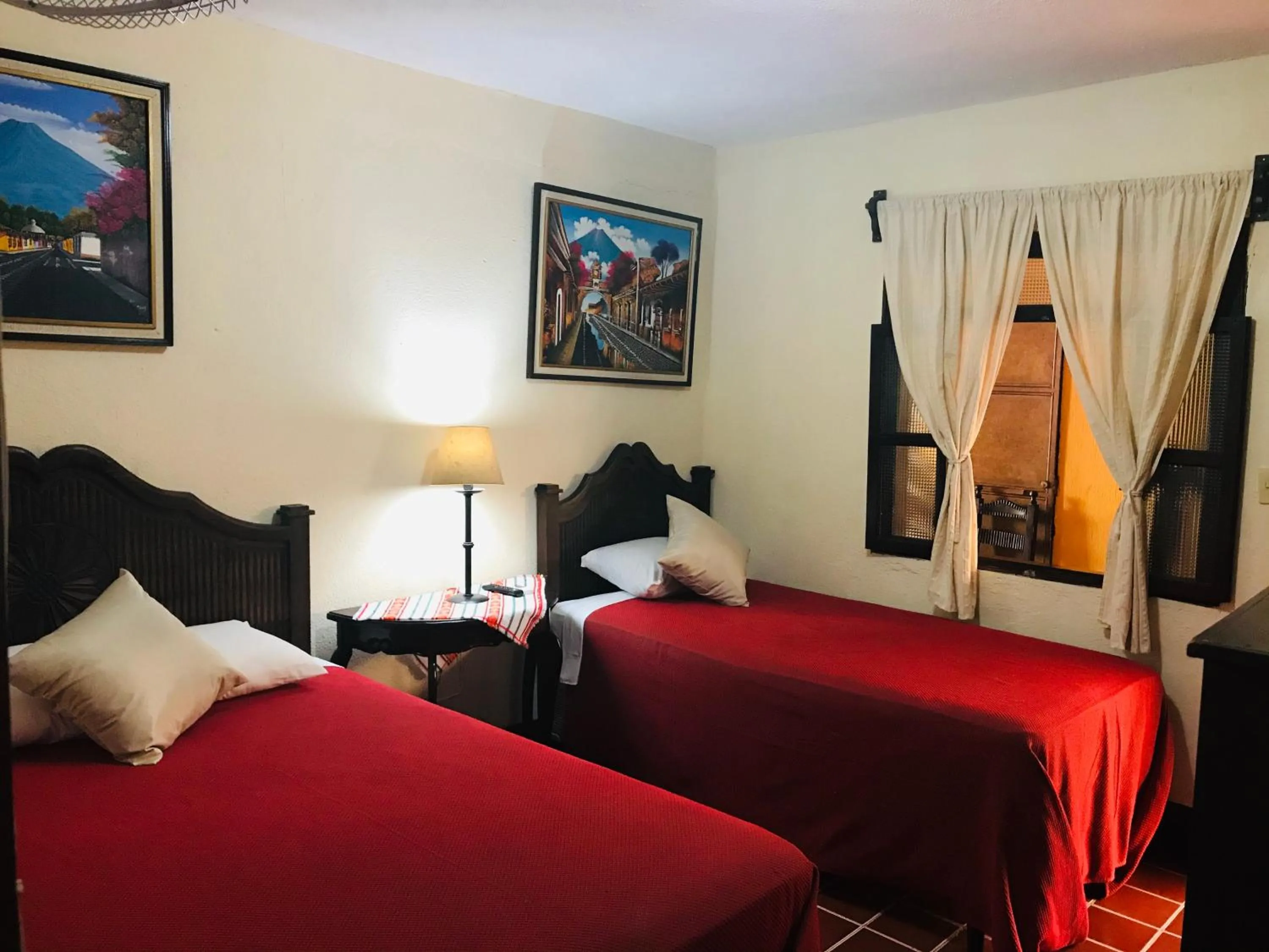 Photo of the whole room, Bed in Posada Doña Luisa