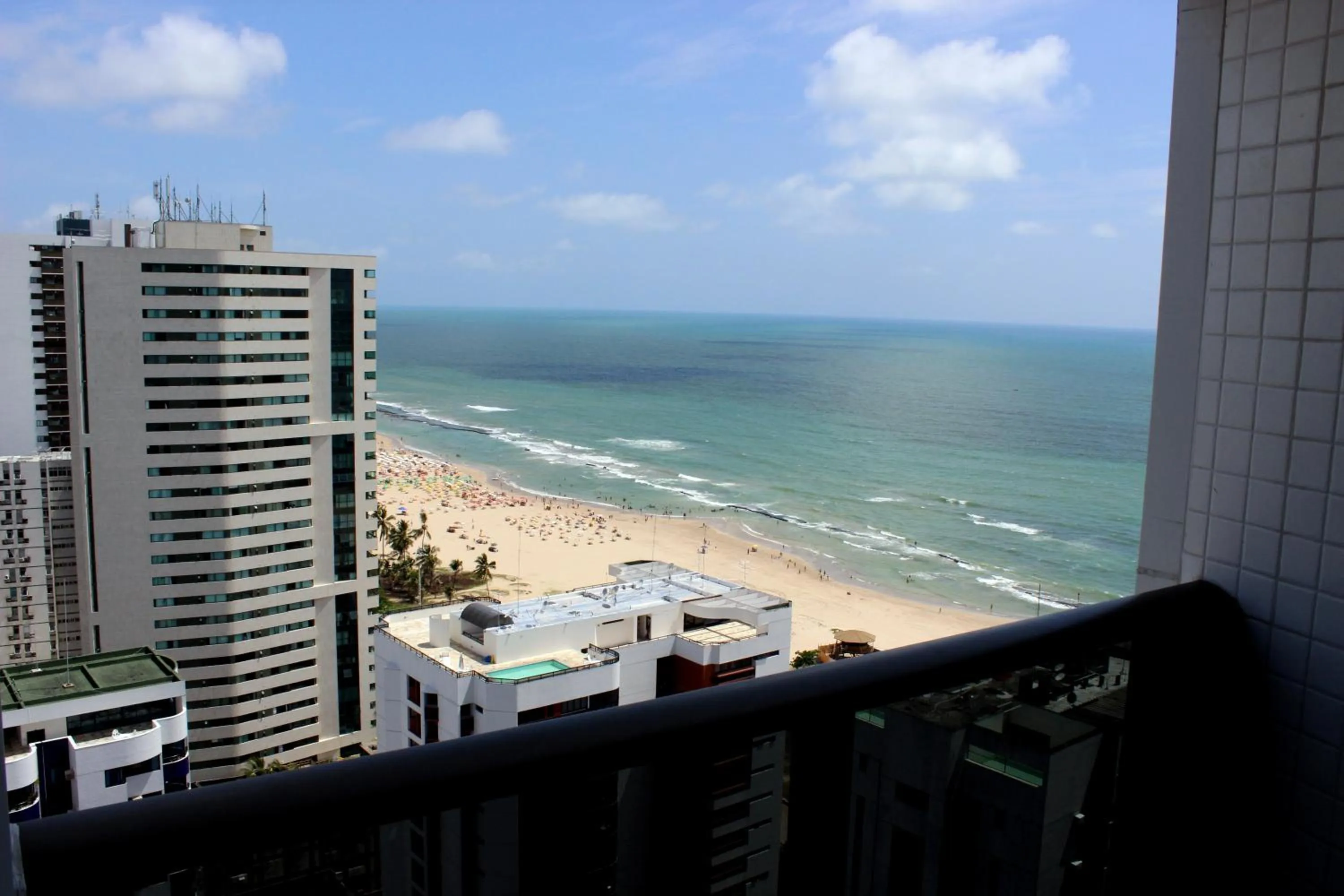 Flat Beach Class Executive