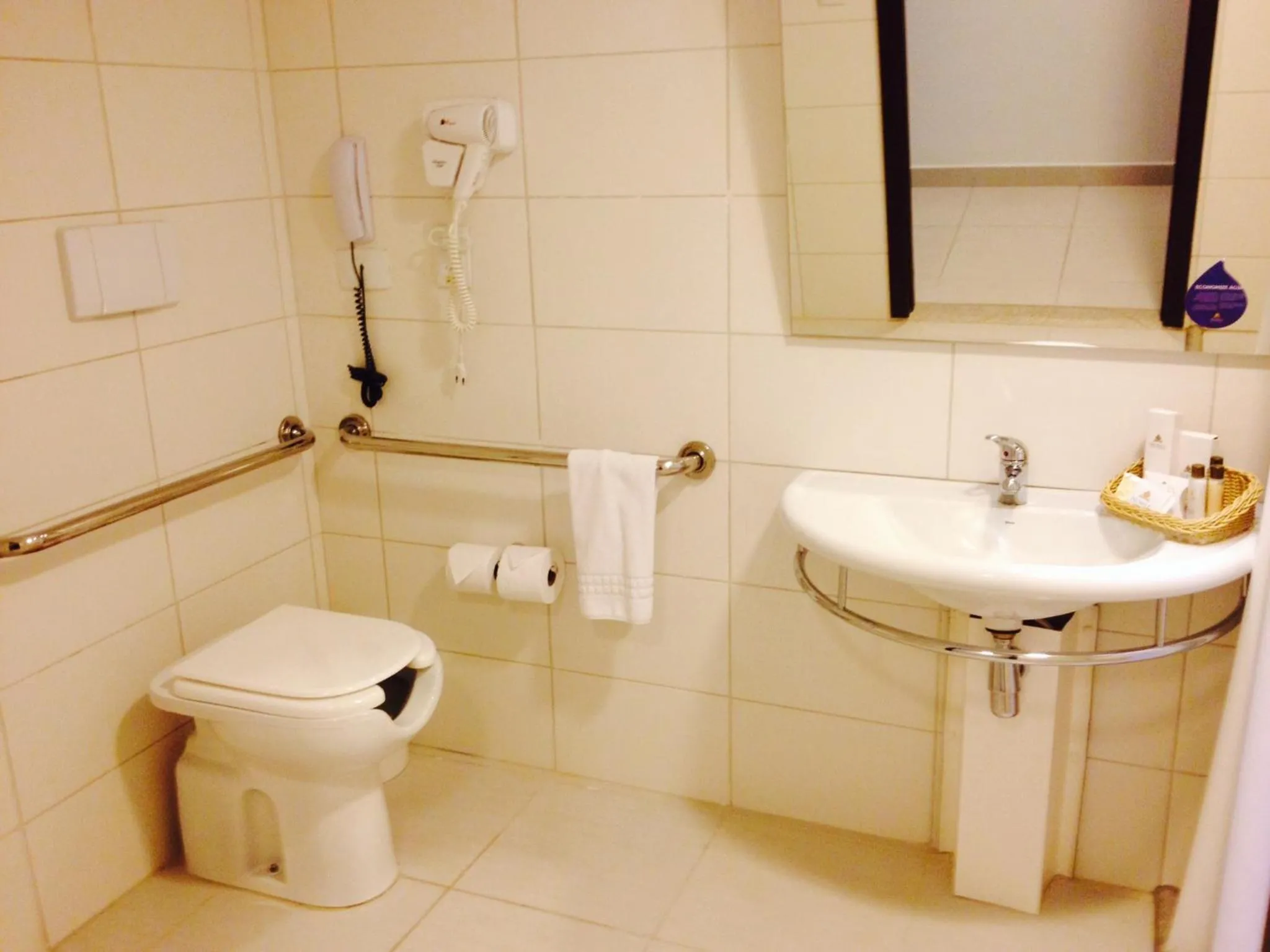 Flat Beach Class Executive