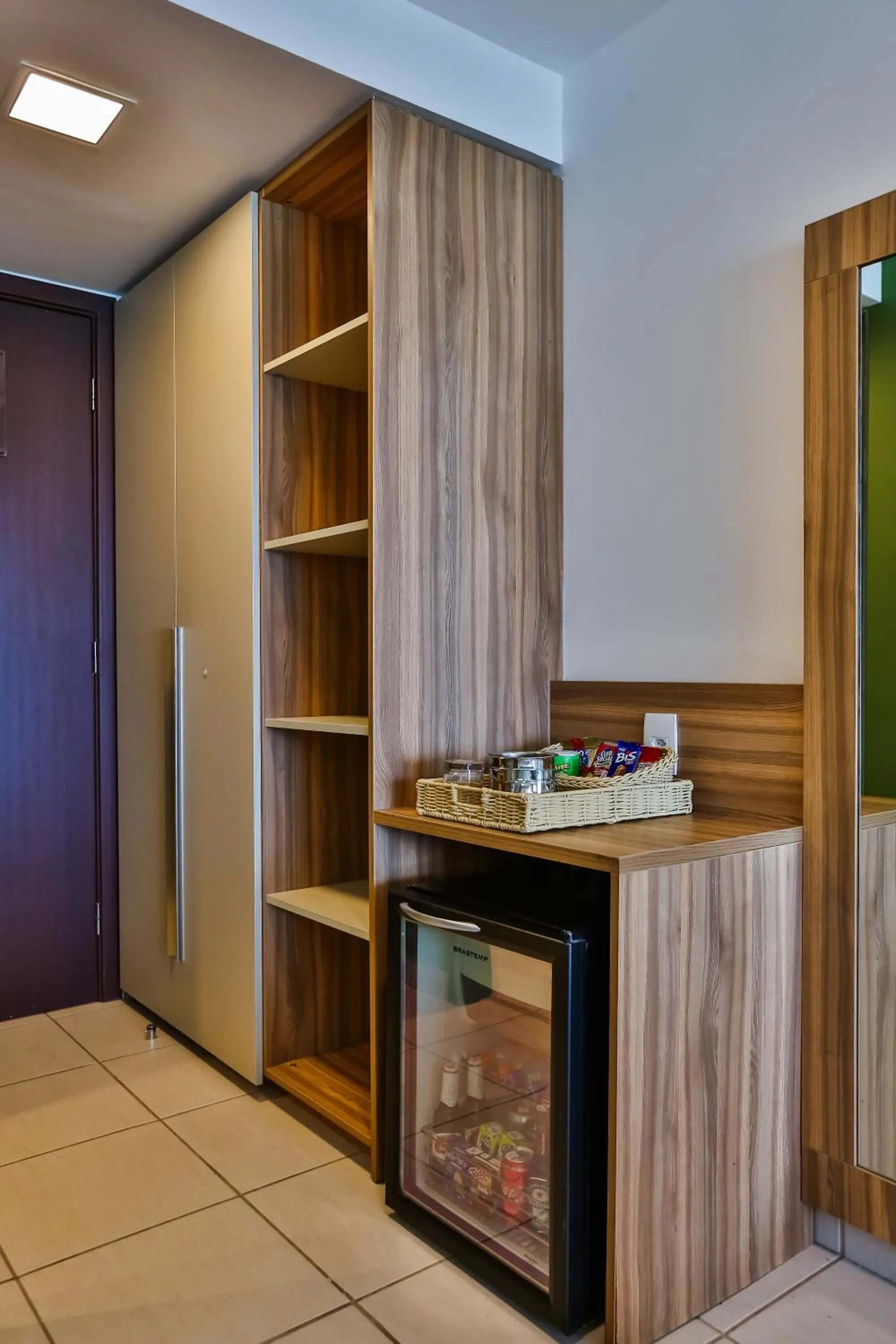 Flat Beach Class Executive