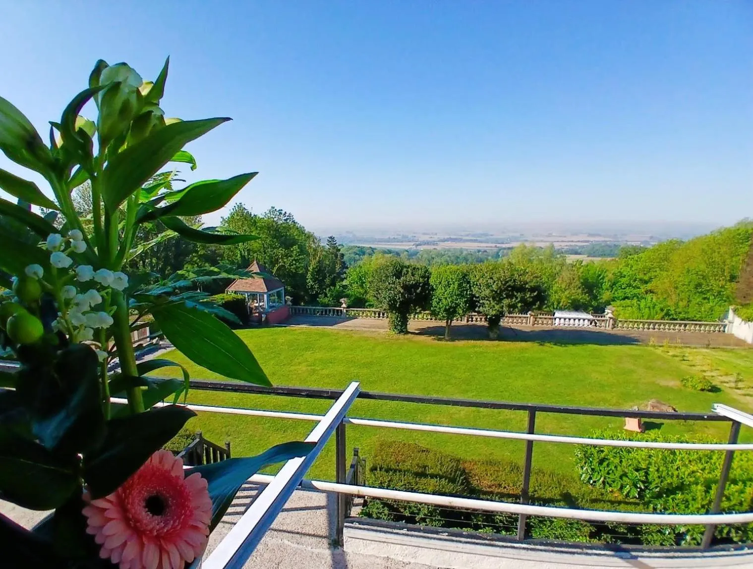 Patio in Châtellerie De Schoebeque