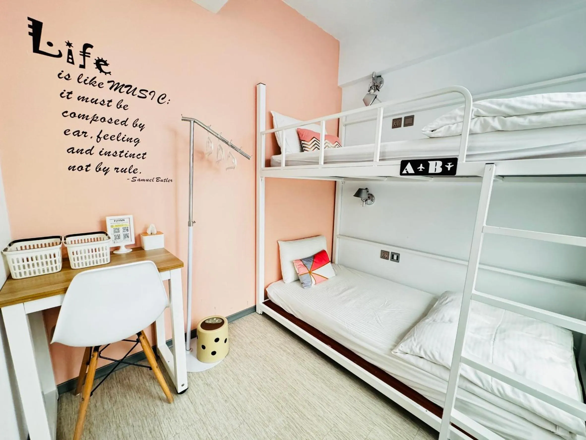 Bed in Flyinn Hostel