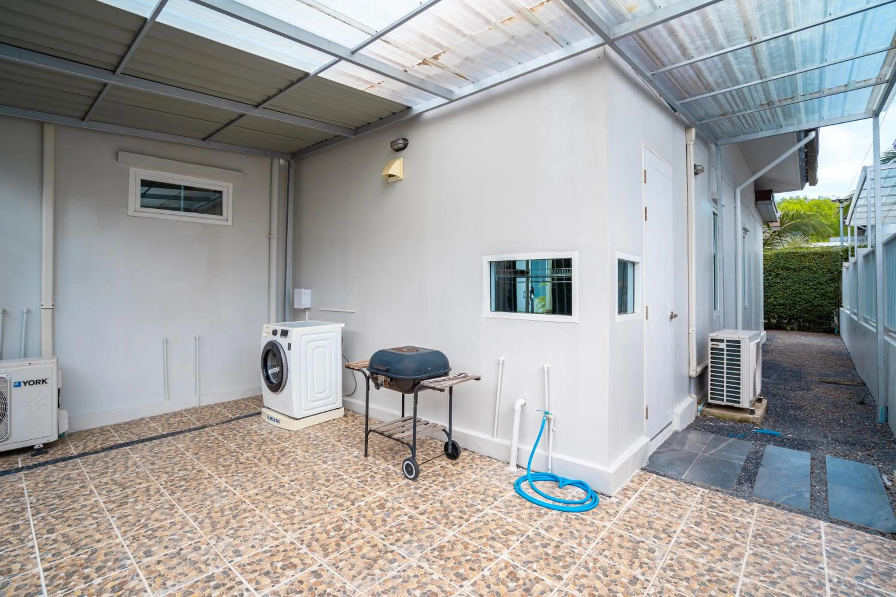 laundry in Phuket La Siesta Pool Villas & Pool Access Rooms