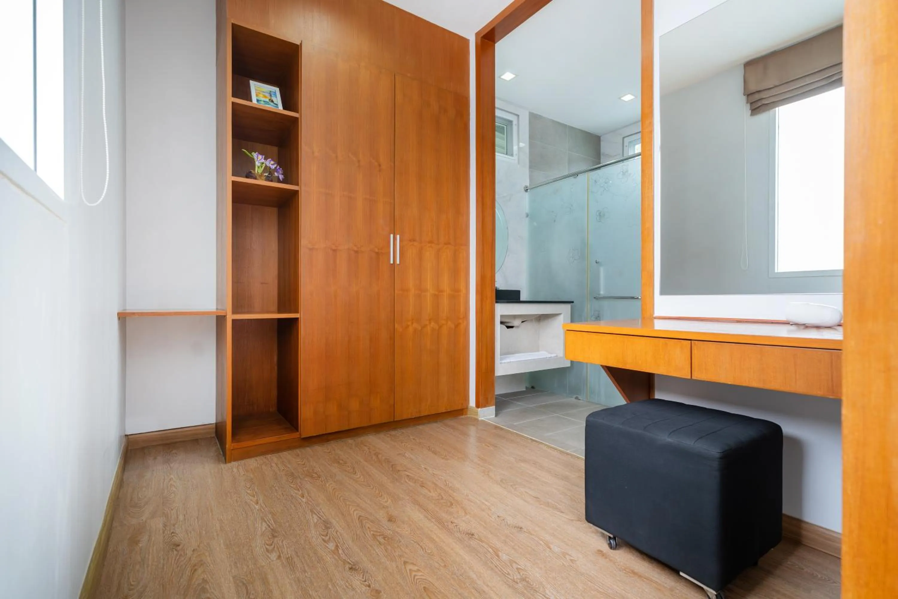 wardrobe in Phuket La Siesta Pool Villas & Pool Access Rooms