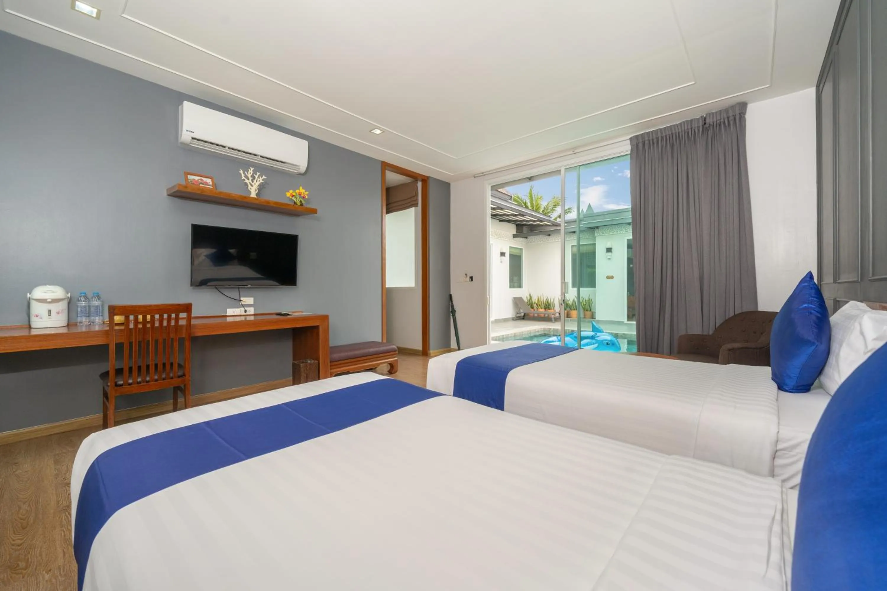 Bedroom, Bed in Phuket La Siesta Pool Villas & Pool Access Rooms