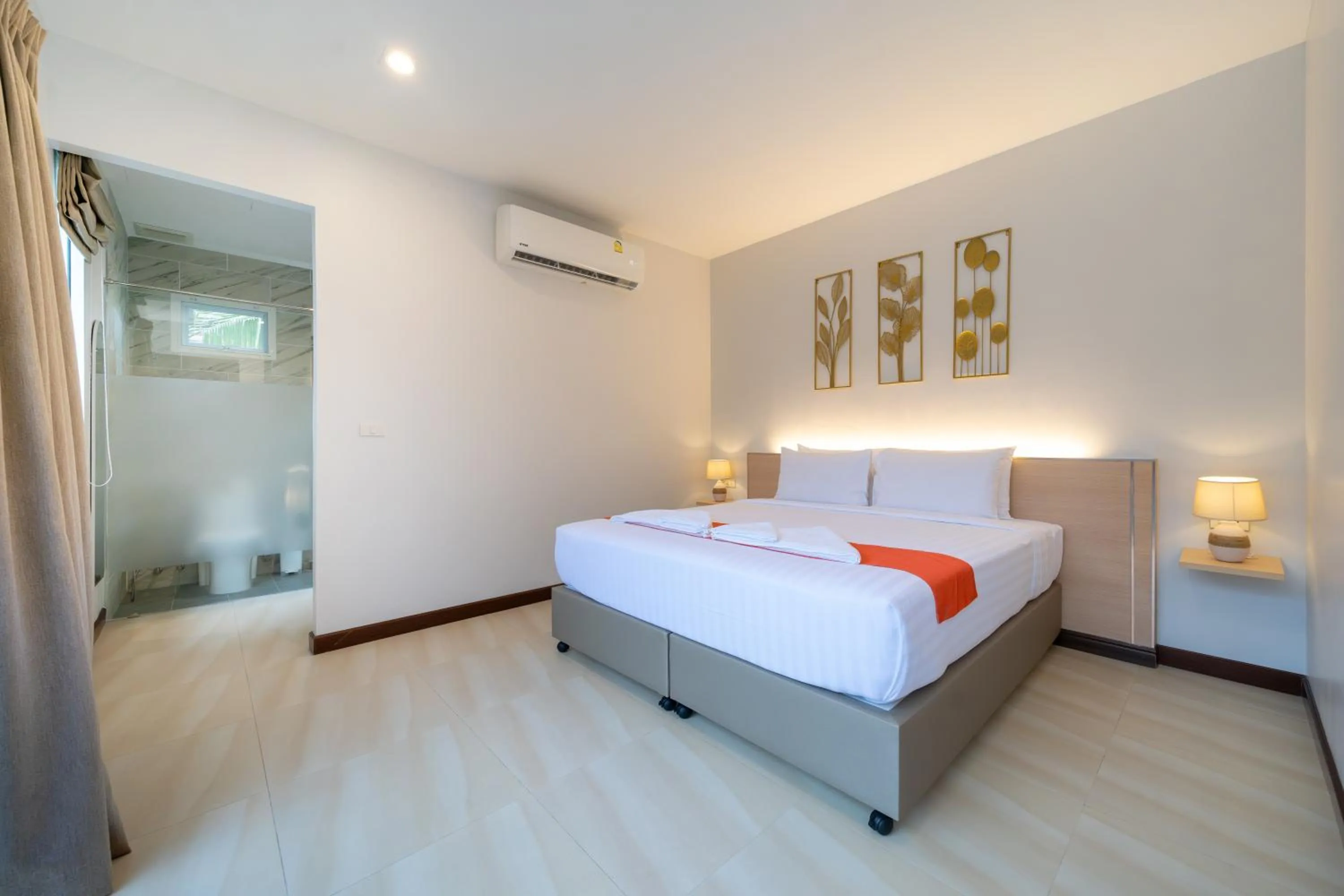 Bed in Phuket La Siesta Pool Villas & Pool Access Rooms