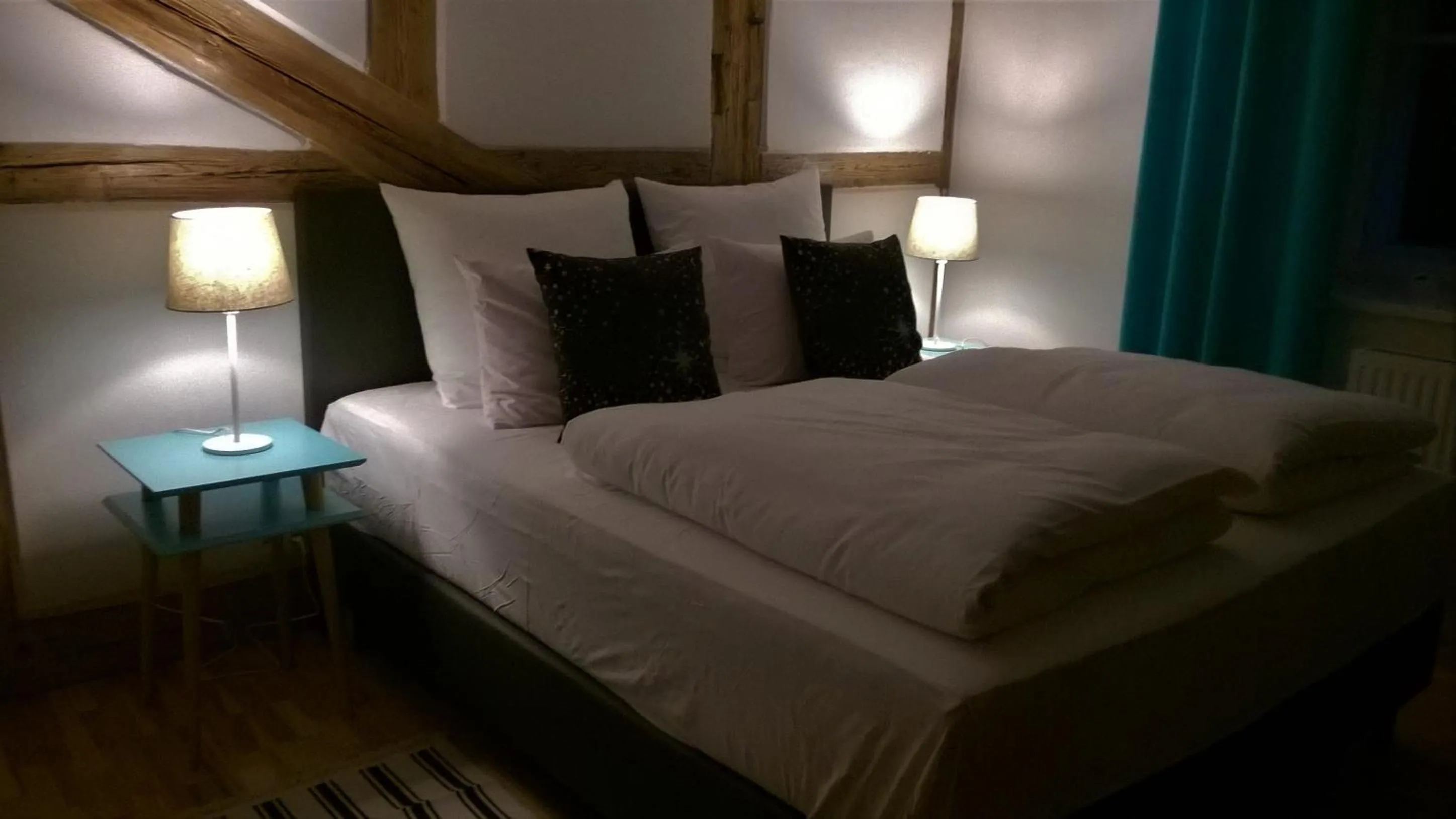 Bed in Dom Gościnny pod Zamkiem Wleń