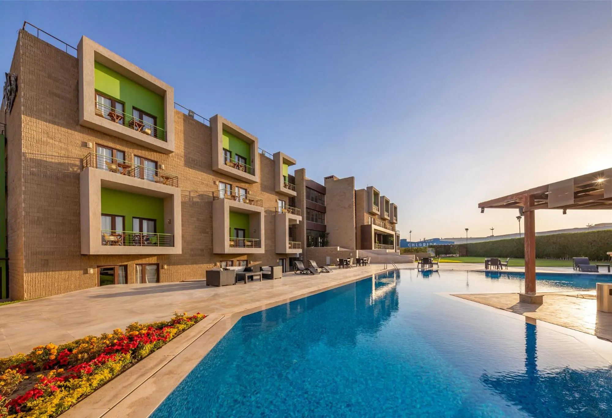 Property building in Dhara Residence E2 Lodge Hotel