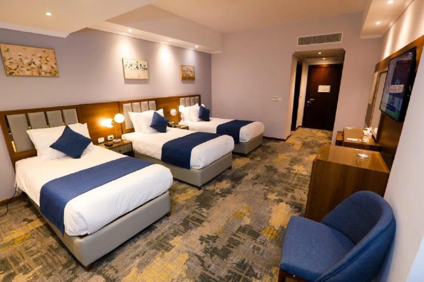 Bed in The Guard Hotel