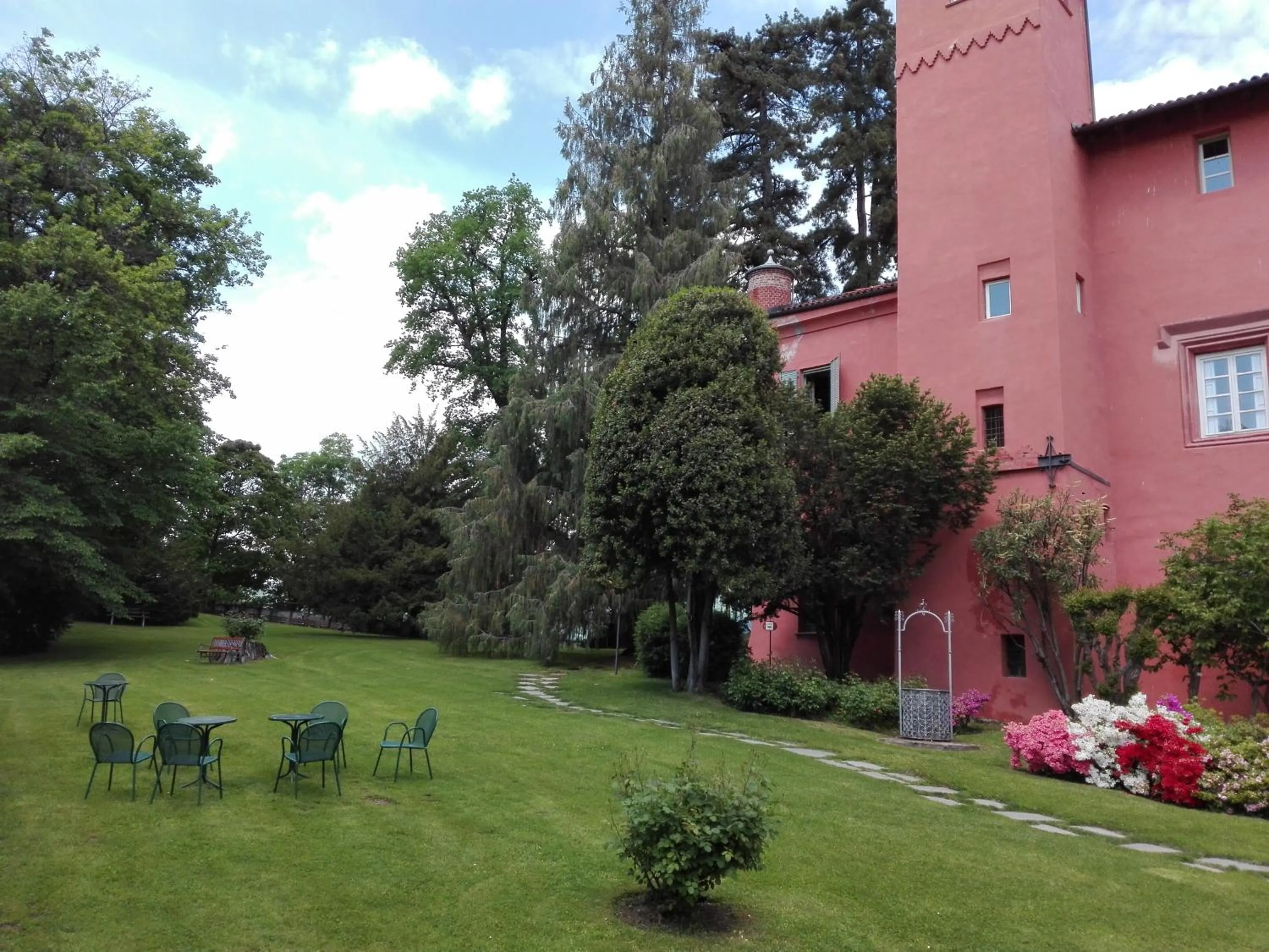 Property building in Castello Rosso