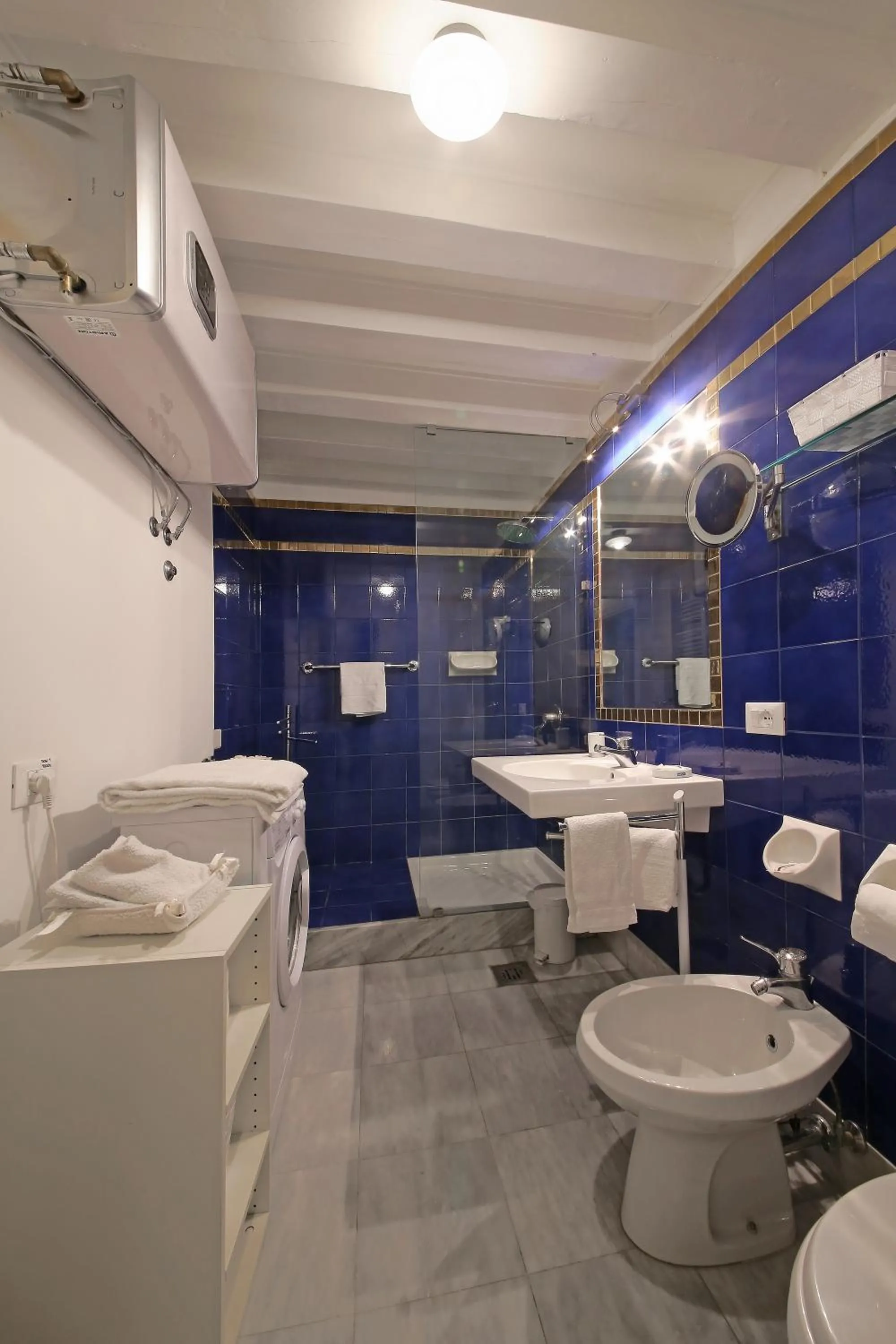 Bathroom in Appartamenti inside Palazzo Foscarini