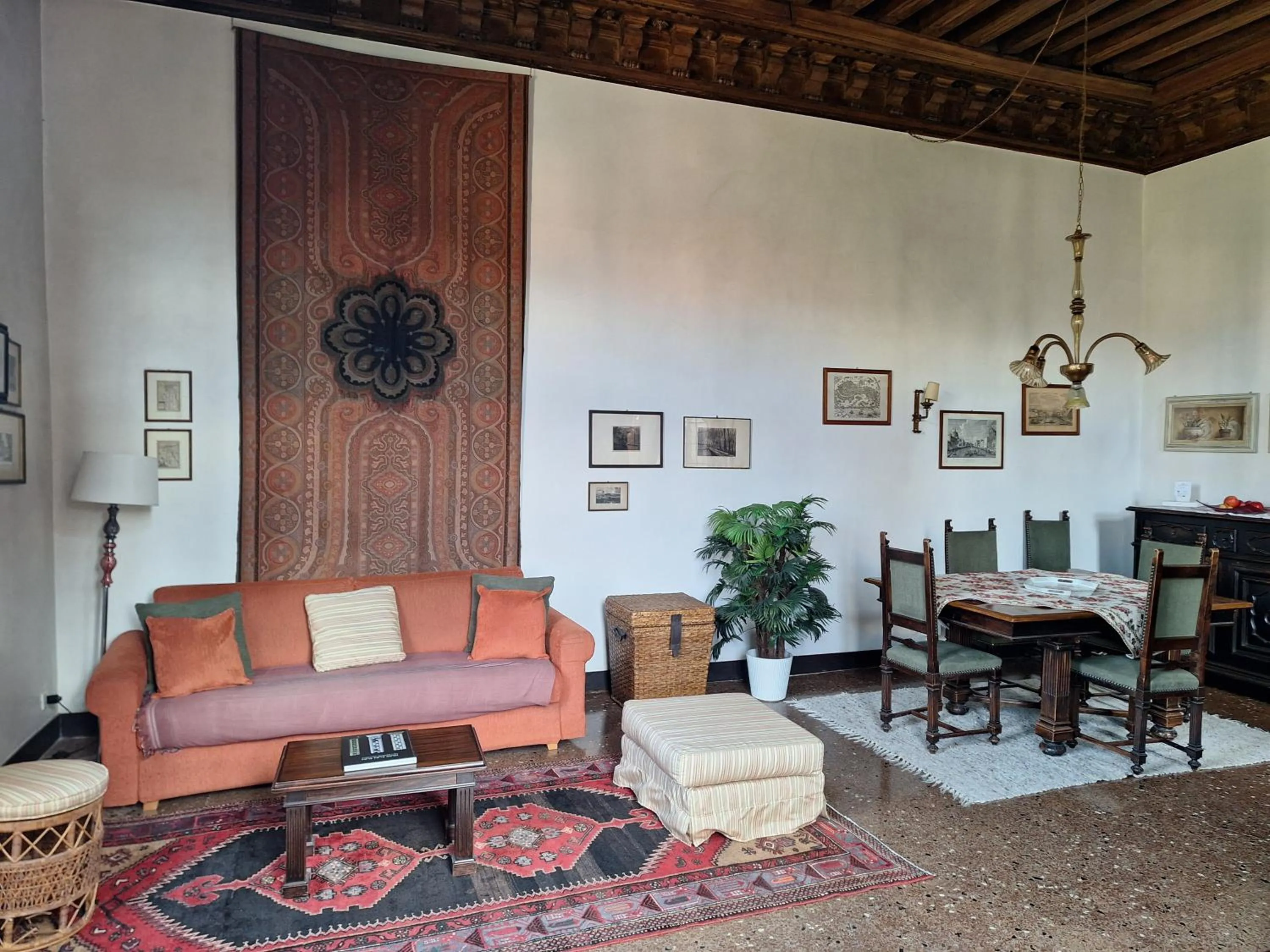 Appartamenti inside Palazzo Foscarini