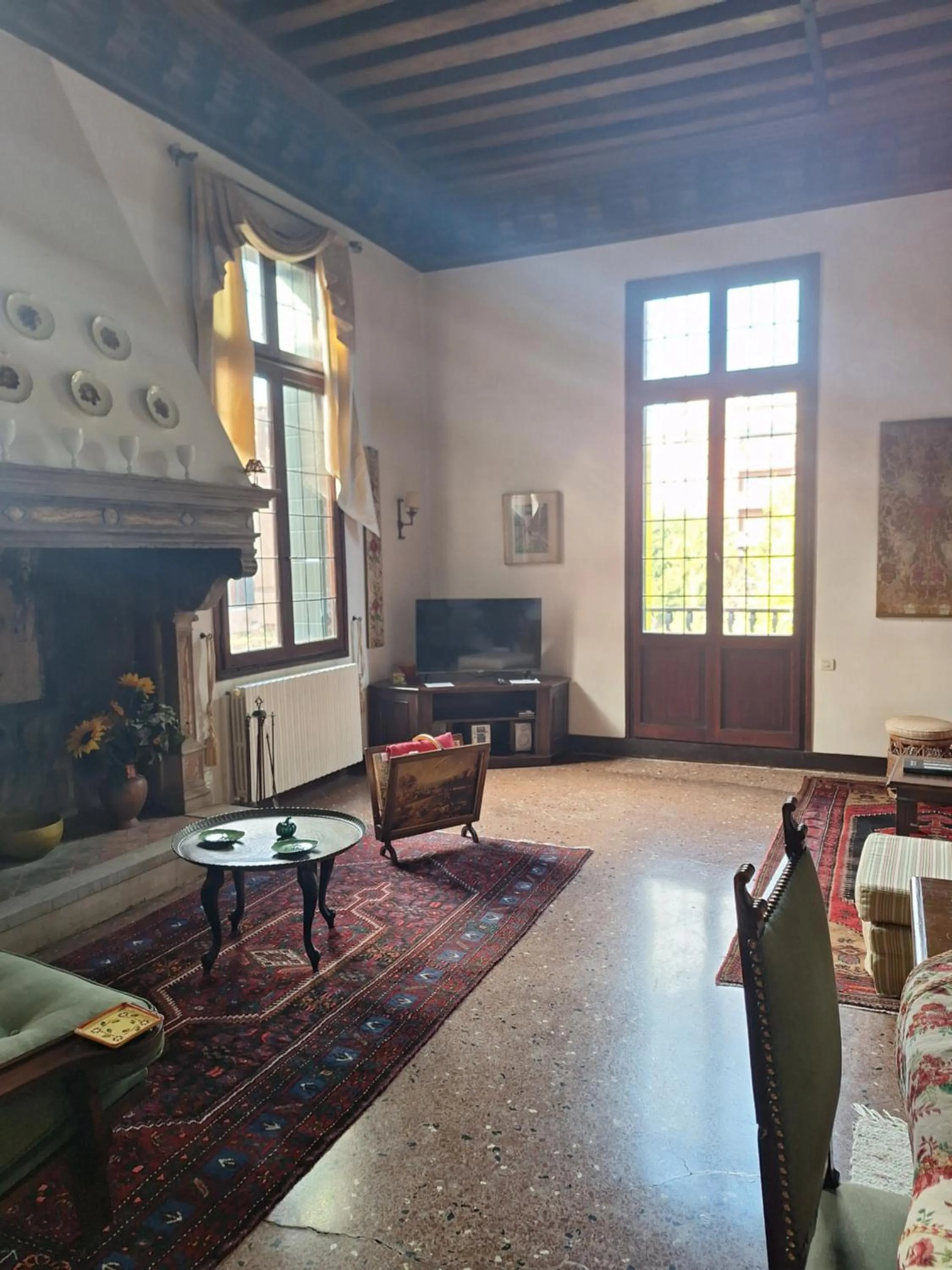 Appartamenti inside Palazzo Foscarini