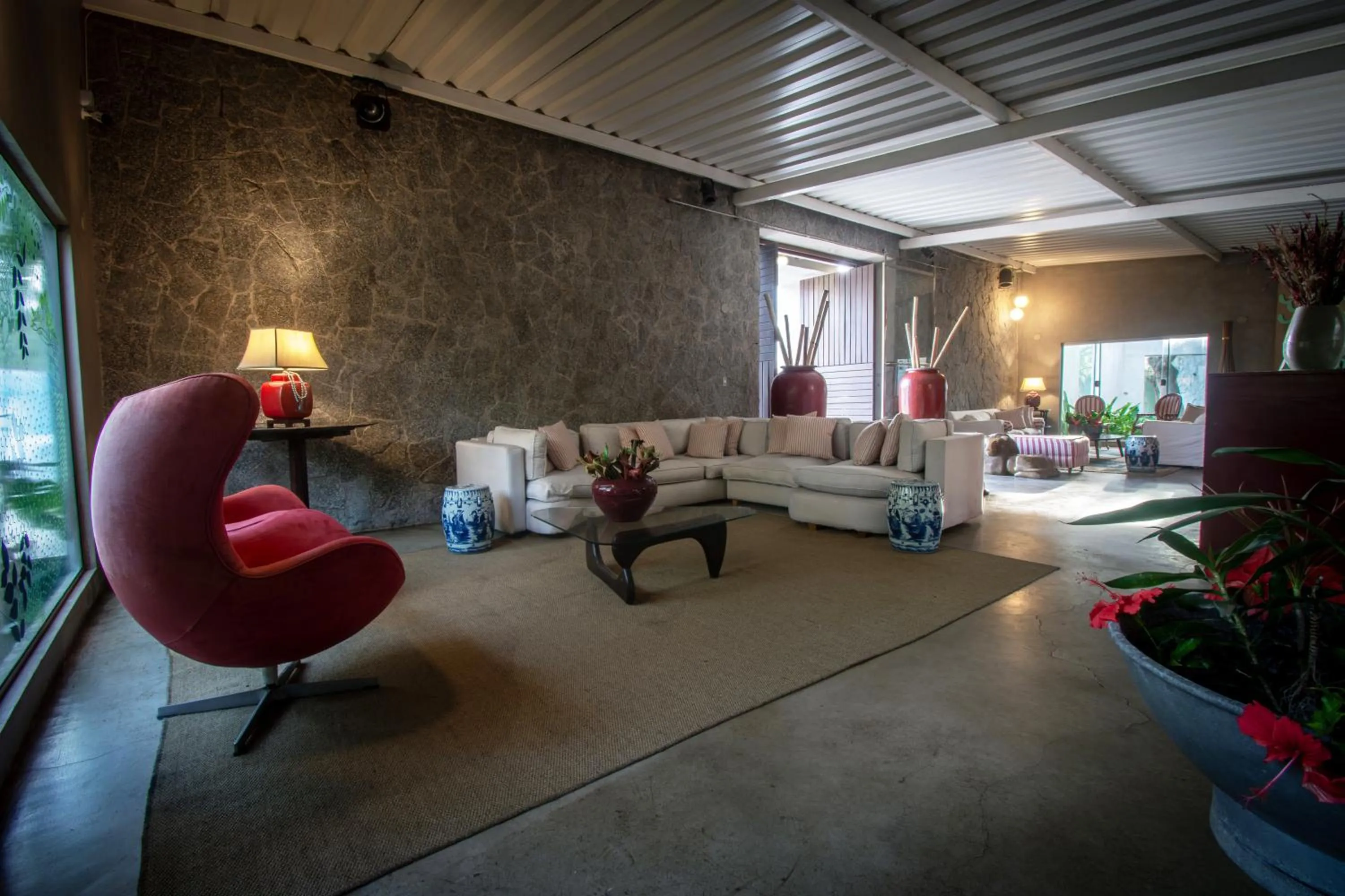 Living room in Armação dos Búzios Pousada Design