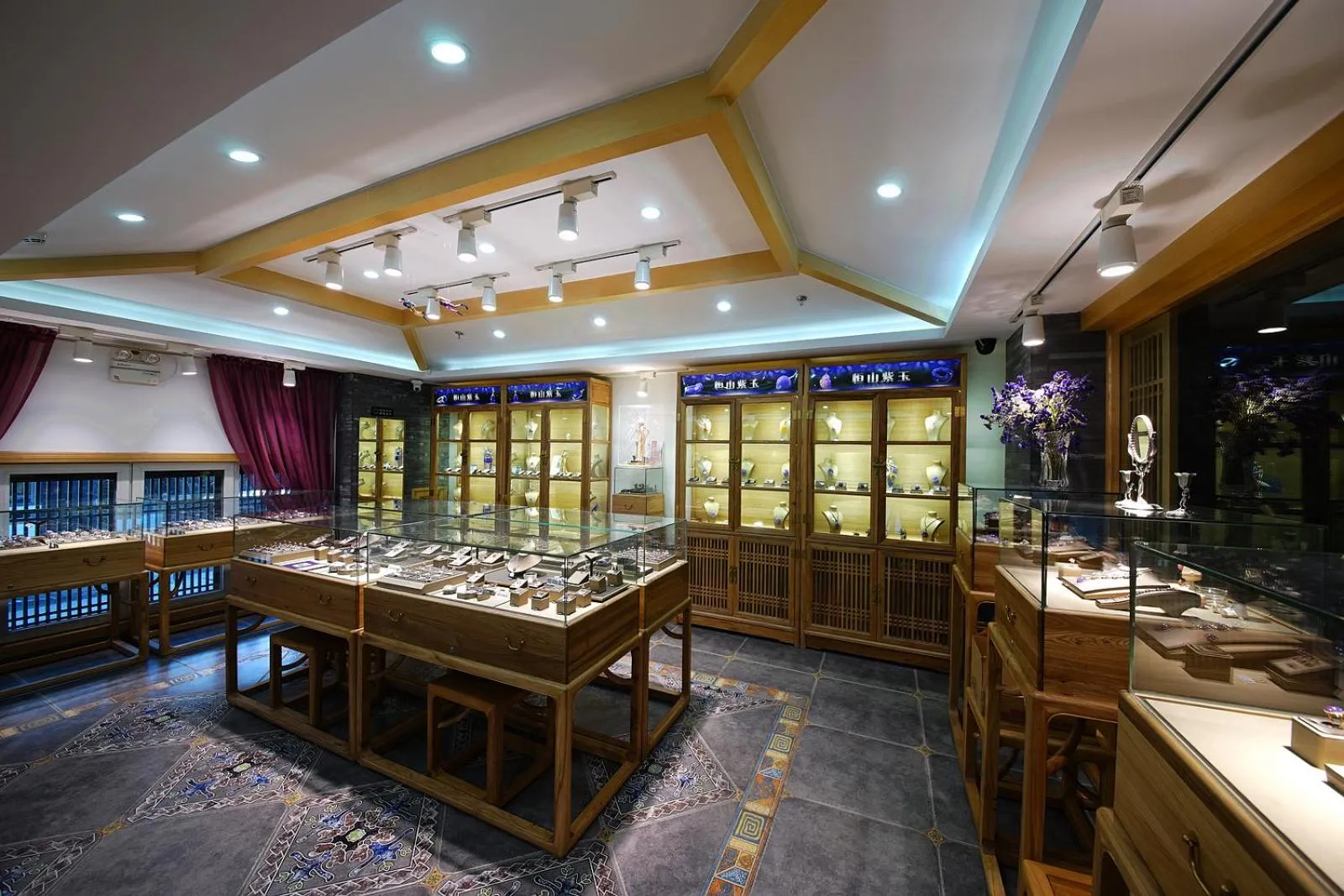 On-site shops in Pipa Hotel Datong