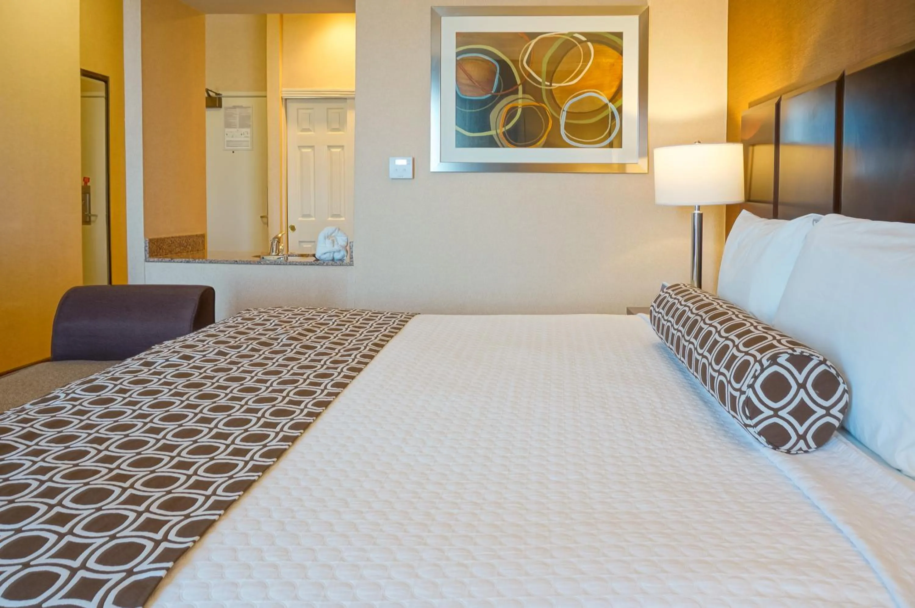 Bed in The Hotel Fullerton Anaheim