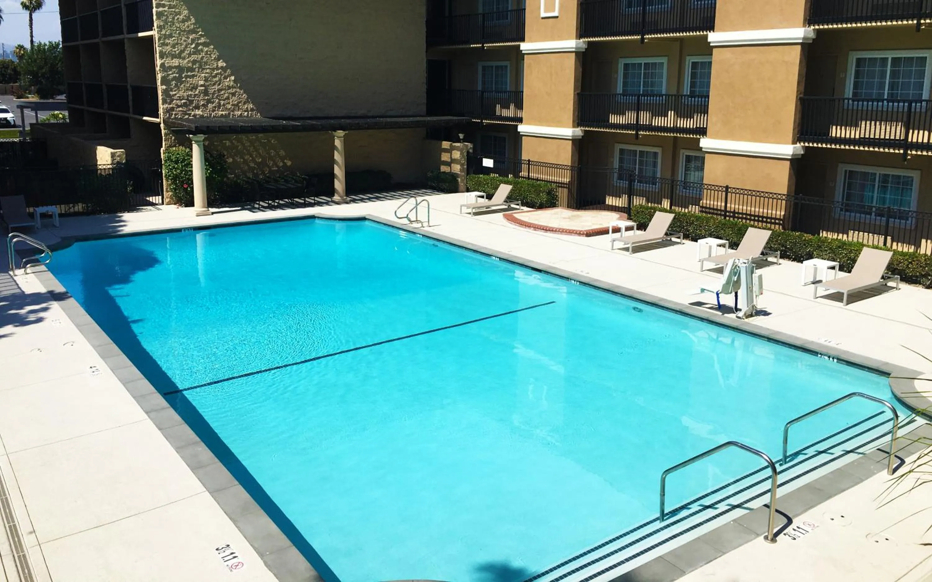 Pool view, Swimming Pool in The Hotel Fullerton Anaheim