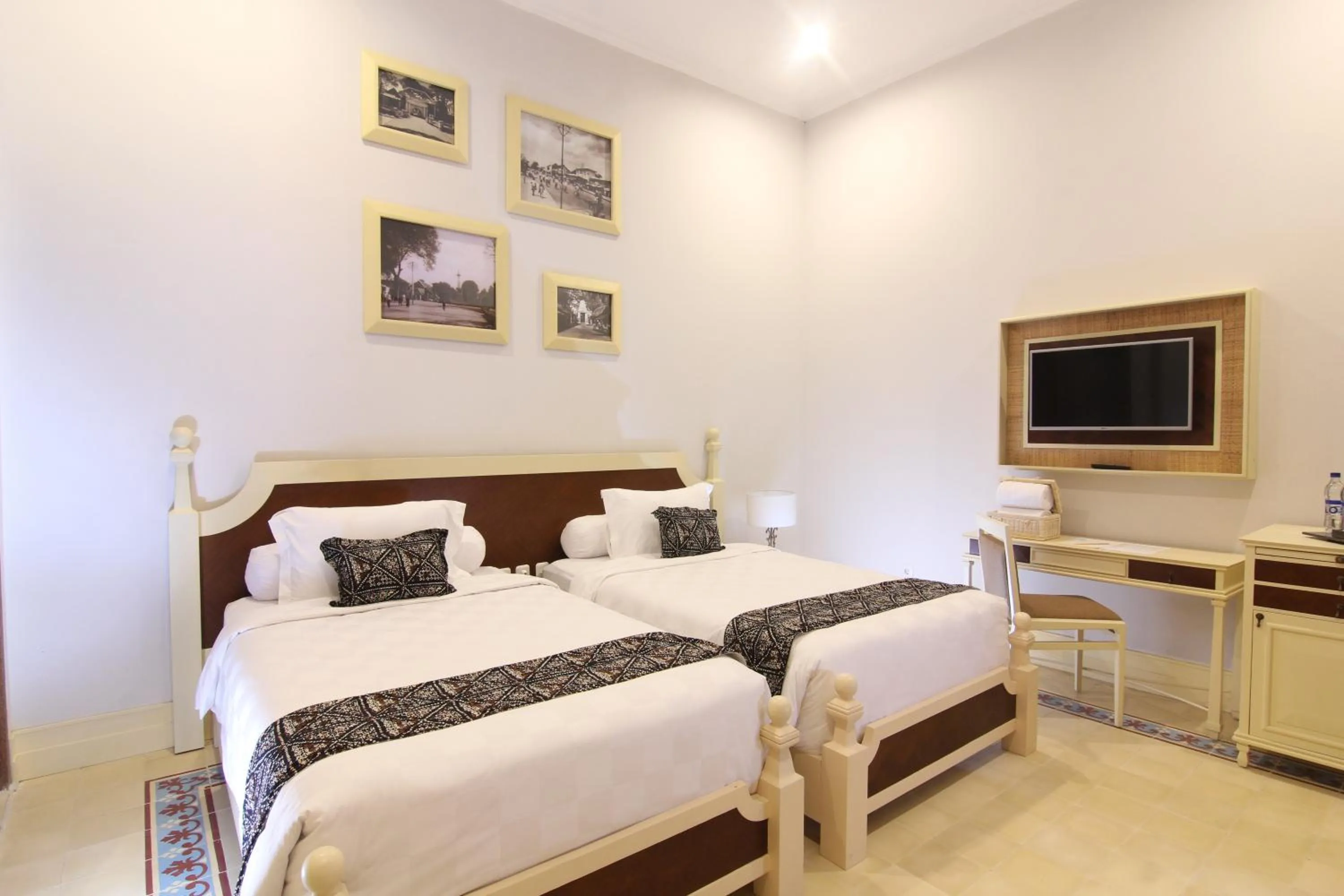 bunk bed, Bed in Java Villas Boutique Hotel & Resto