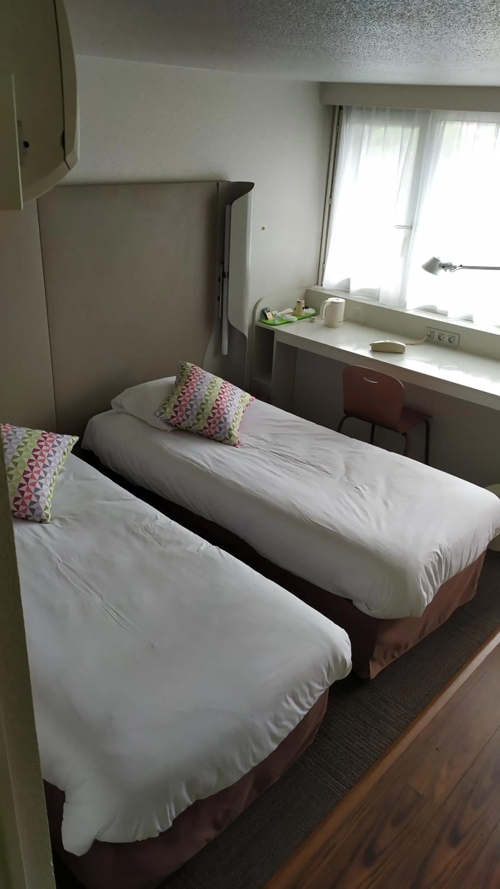 Bed in Campanile Clermont-Ferrand Sud Issoire