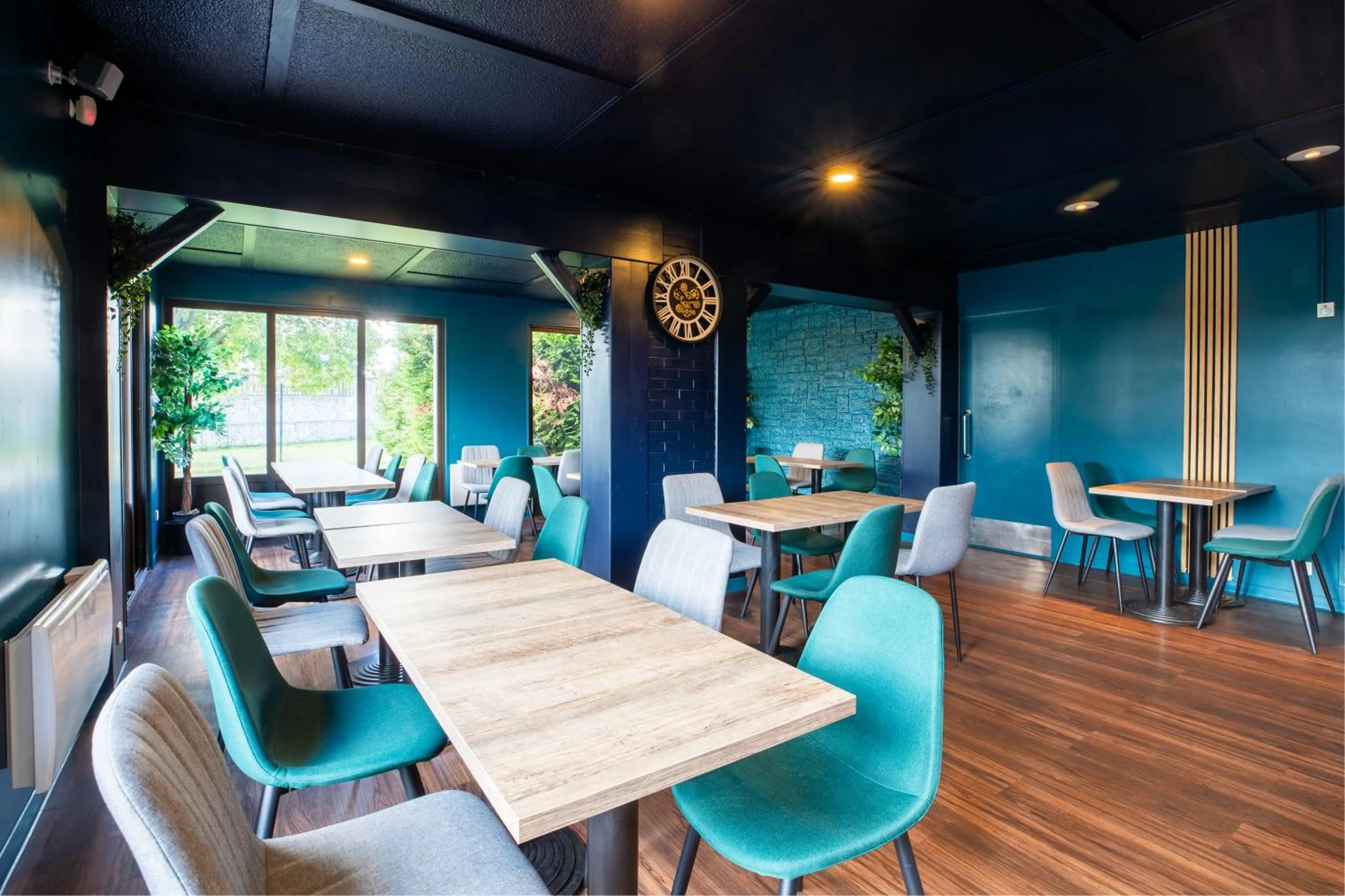 Banquet/Function facilities in Kyriad Direct Laon