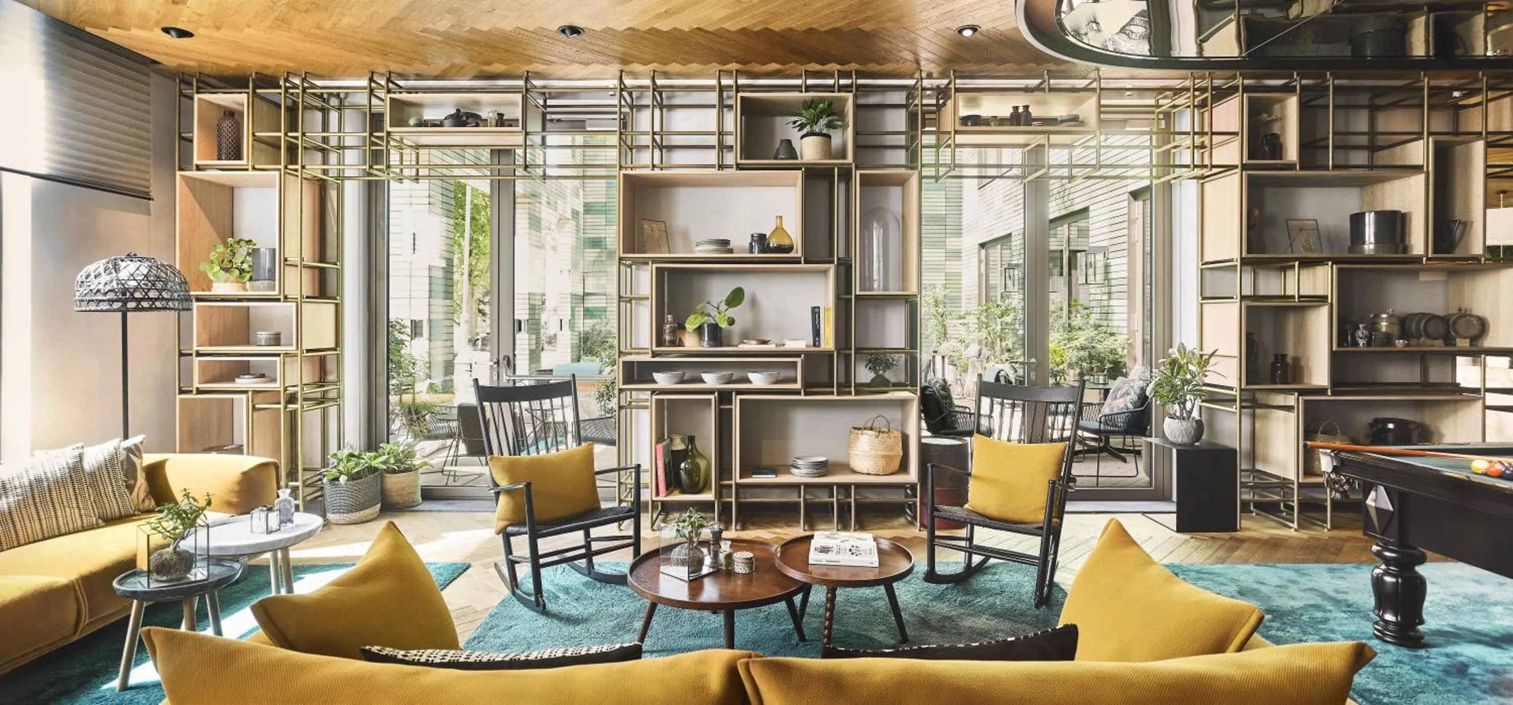 Lounge or bar in Hyatt Regency Amsterdam