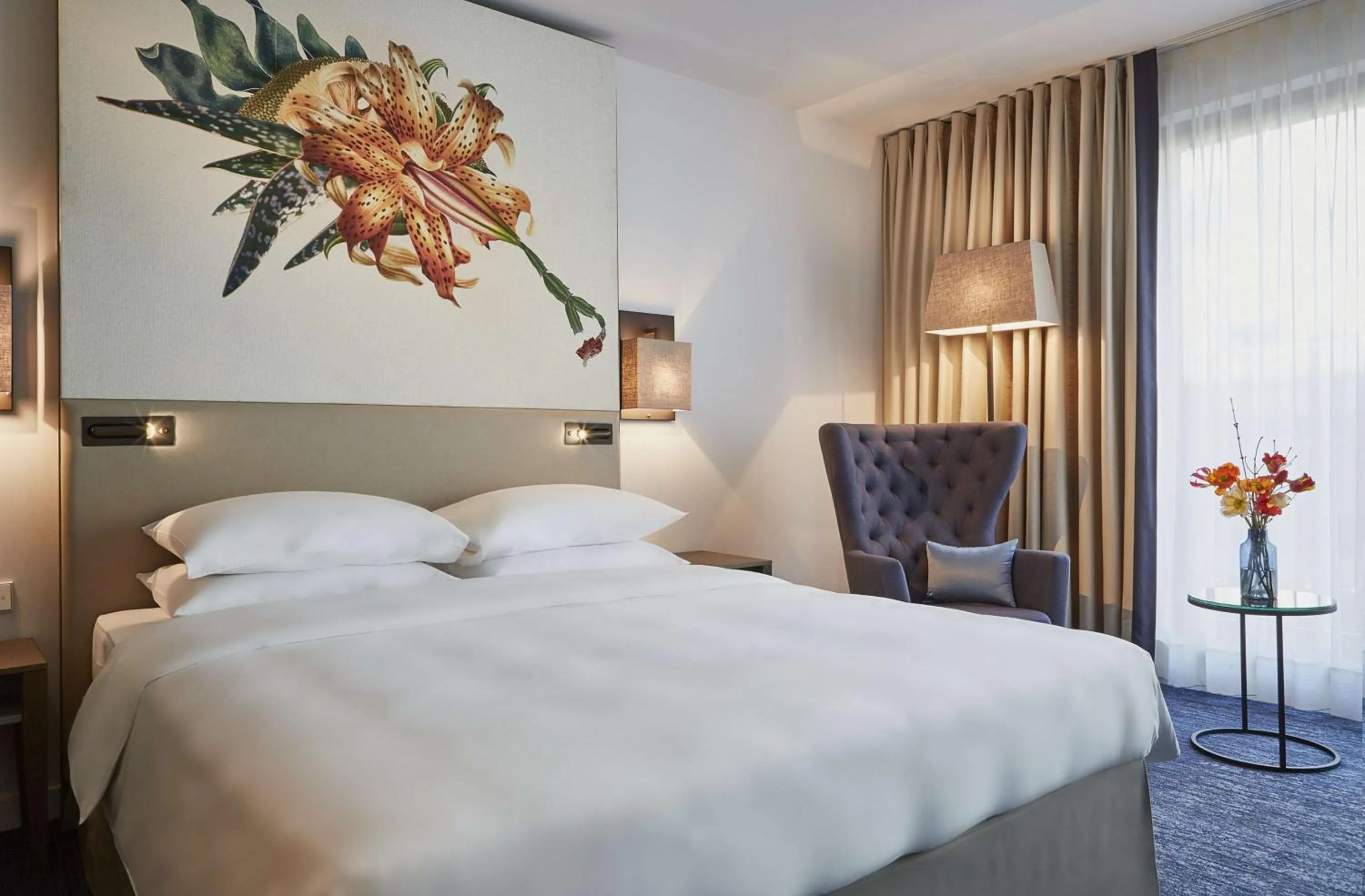 Photo of the whole room, Bed in Hyatt Regency Amsterdam